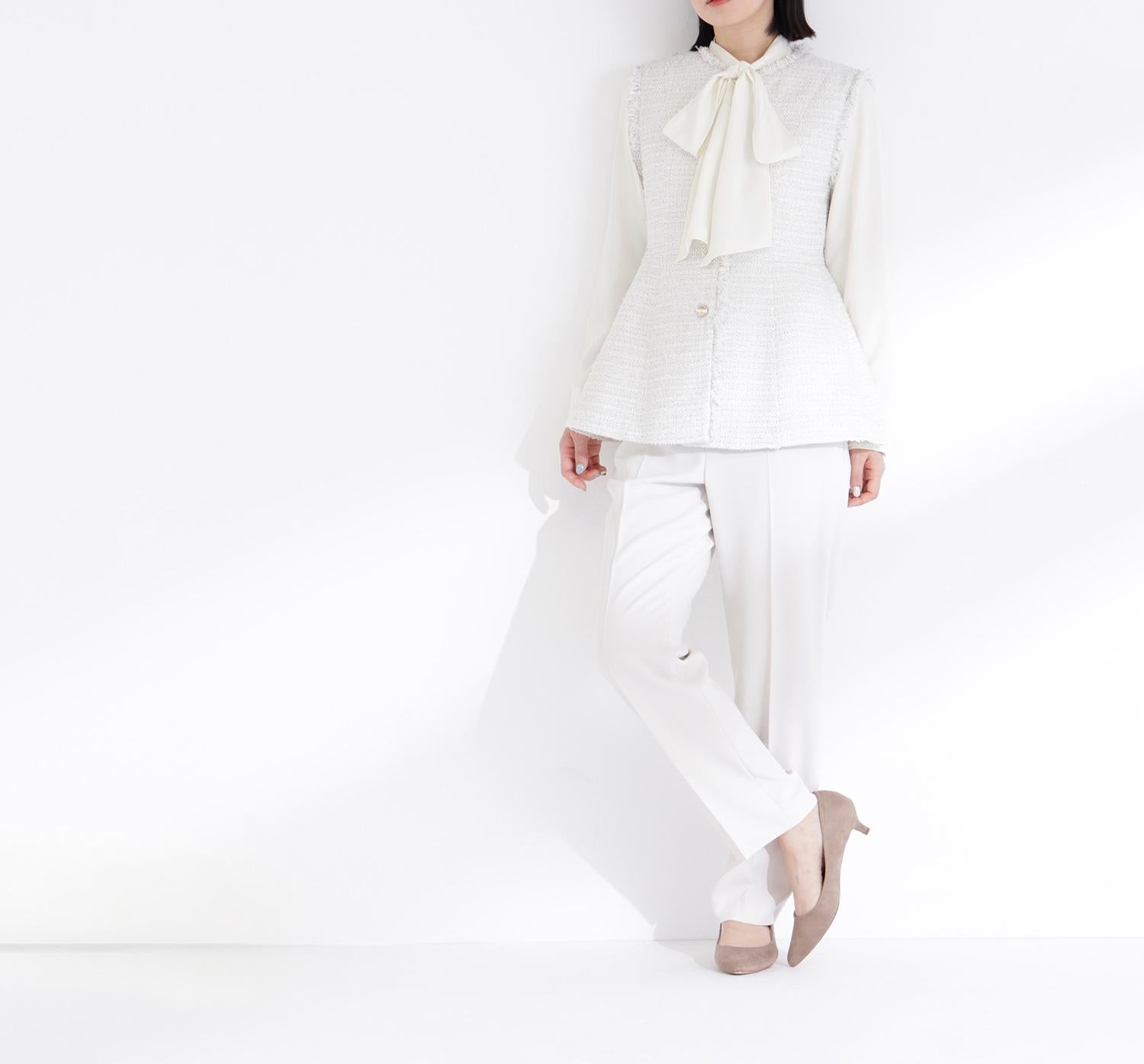 カラーテーパードパンツ オフベージュ