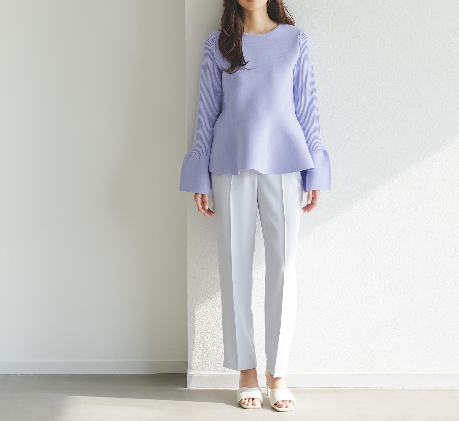 カラーテーパードパンツ ラベンダーブルー