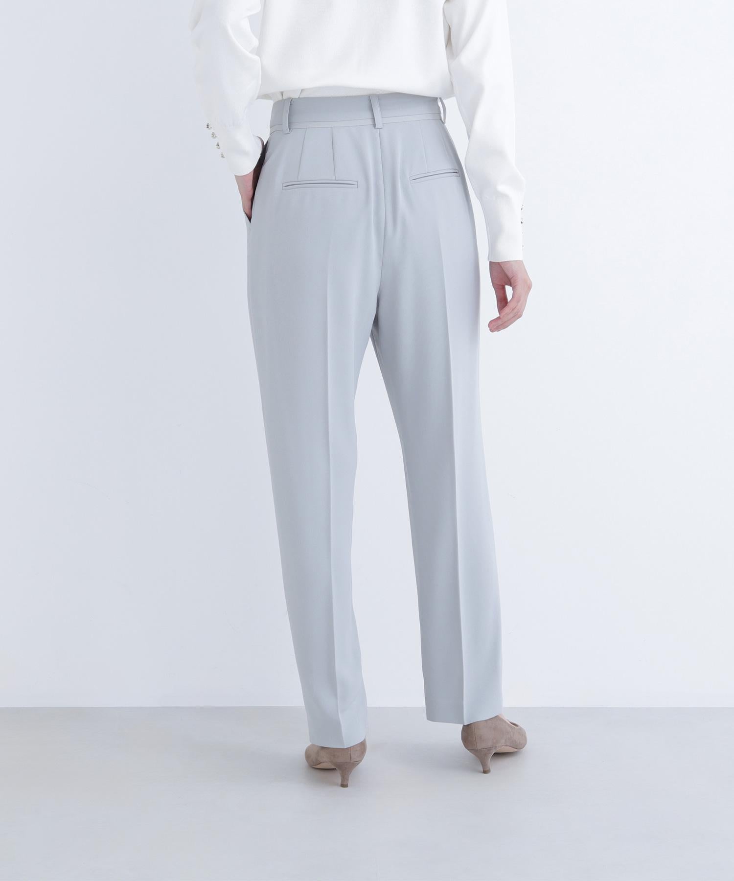 カラーテーパードパンツ ライトグリーン