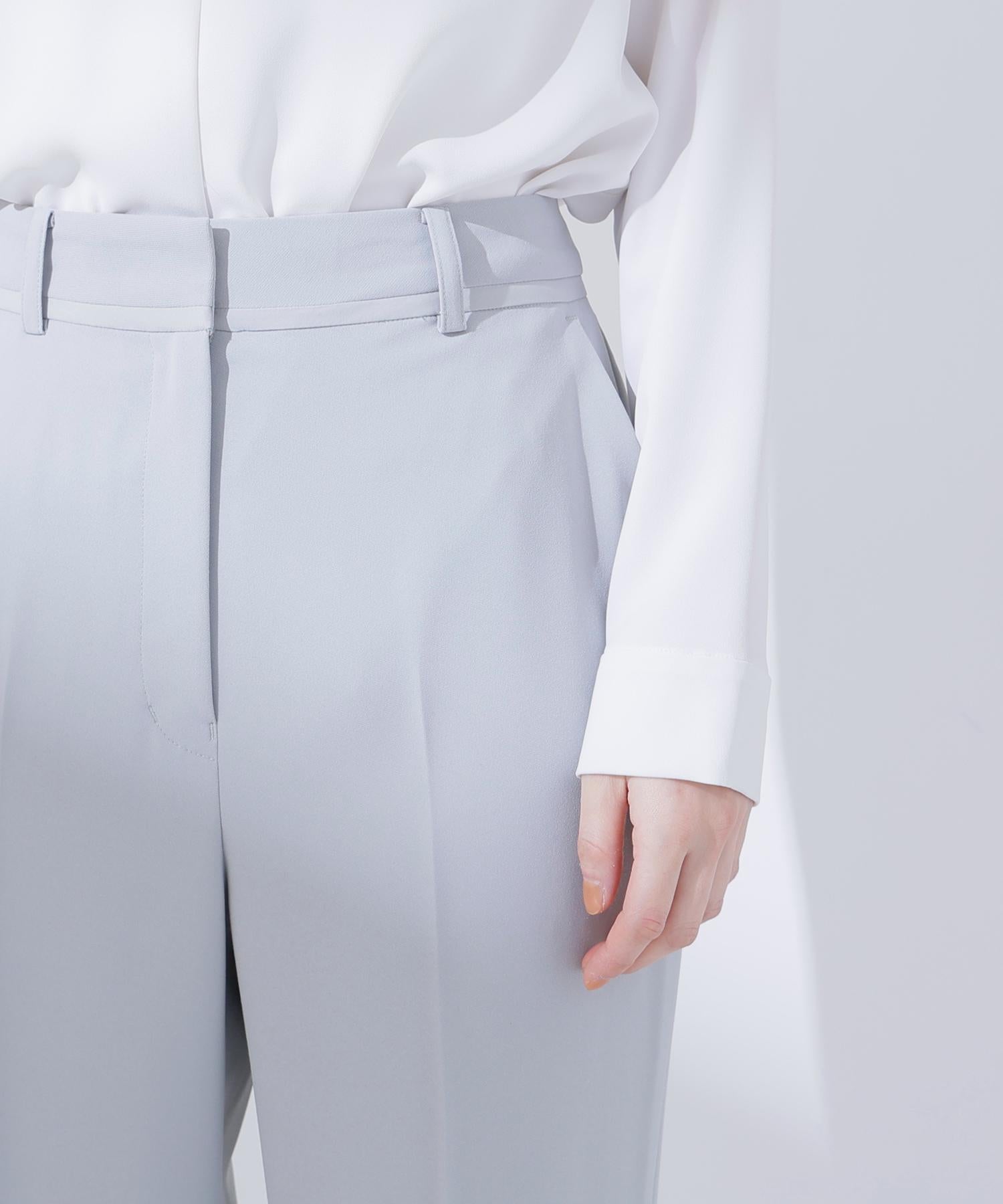 カラーテーパードパンツ ライトグリーン