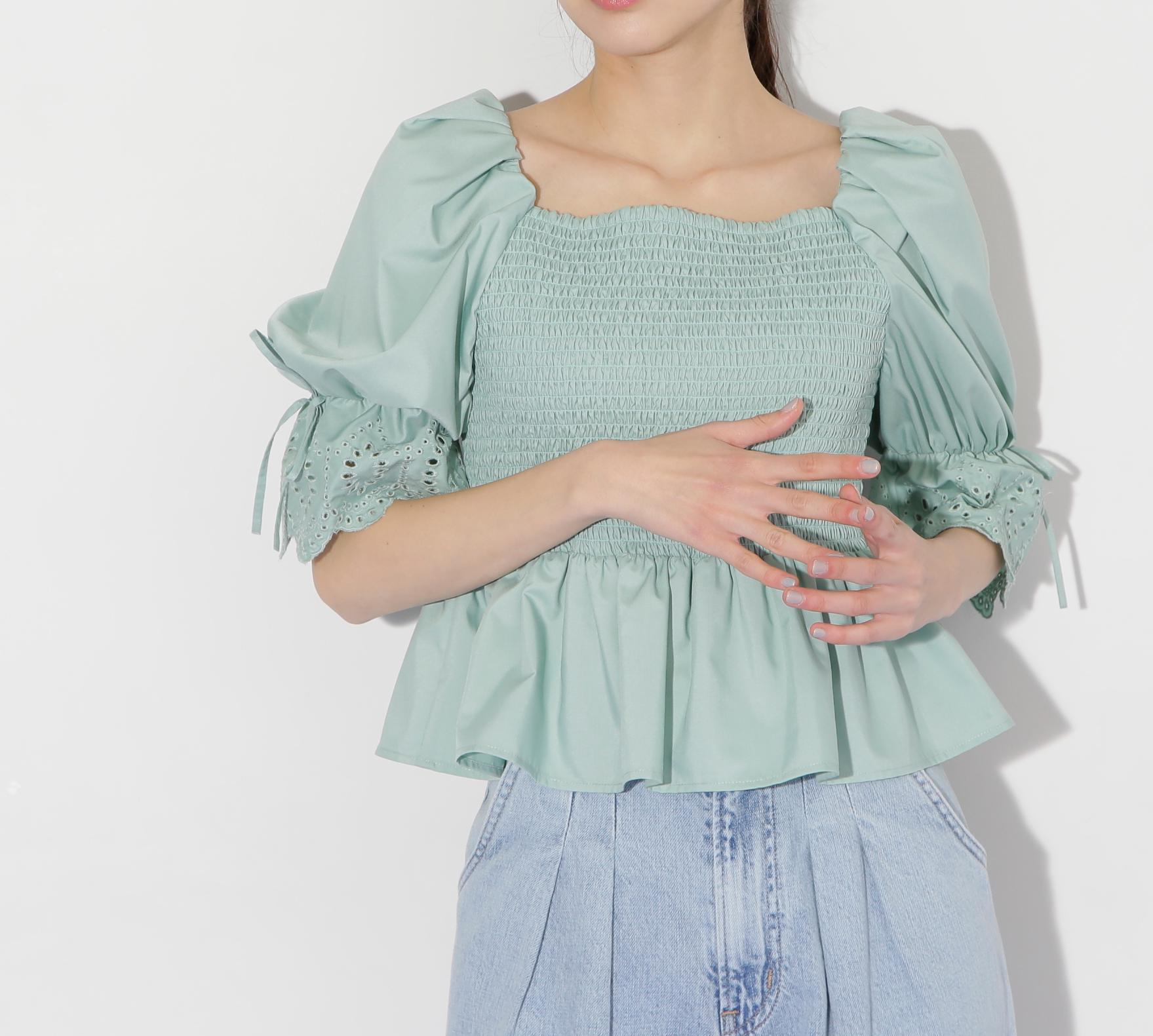エンブロイダリーパフブラウス グリーン