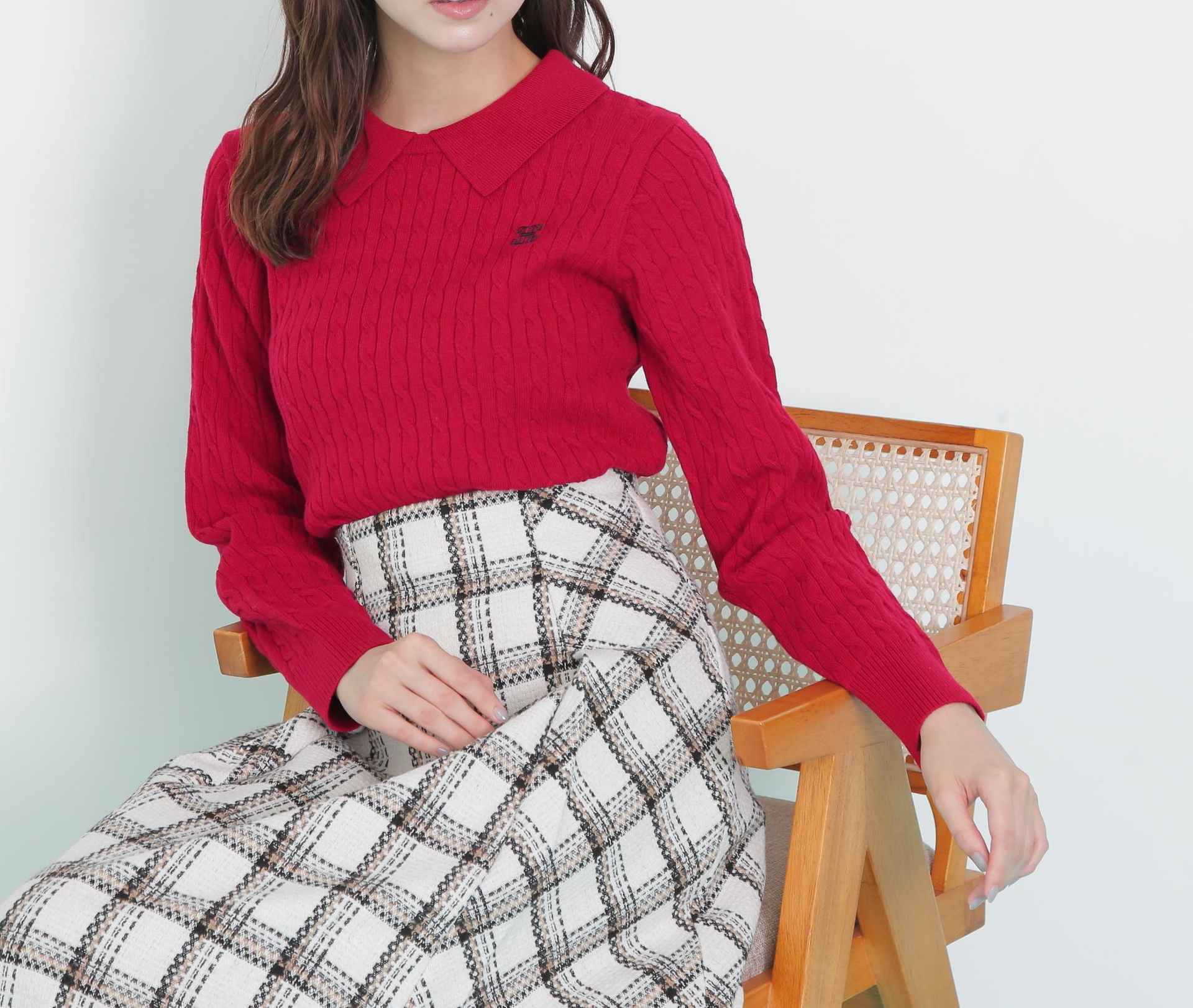 レイヤード衿ケーブルニット レッド