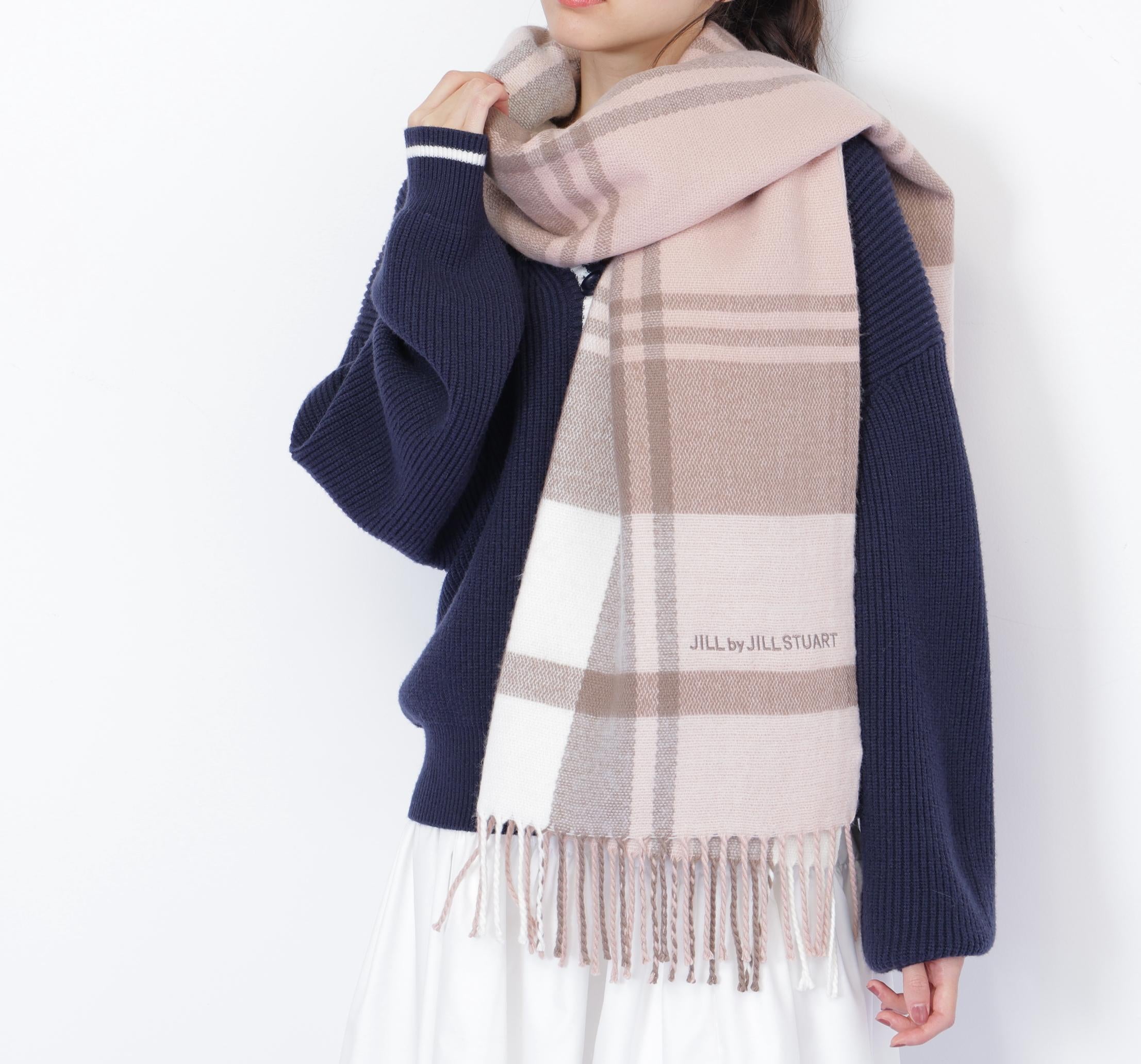 エンブロイダリーロゴチェックストール モカ