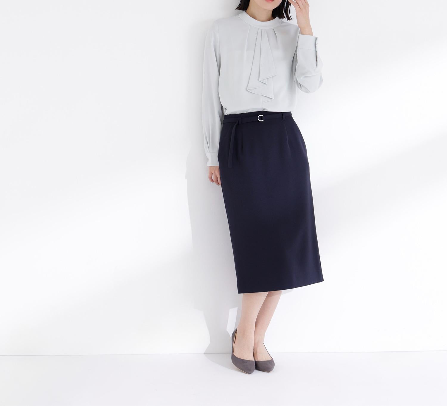 ラッフルボウタイブラウス ペールグリーン