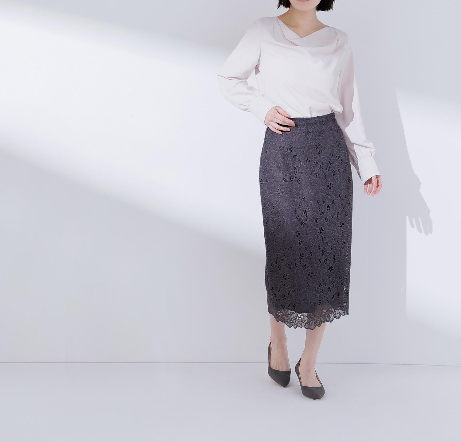 ドレープネックブラウス ペールピンク