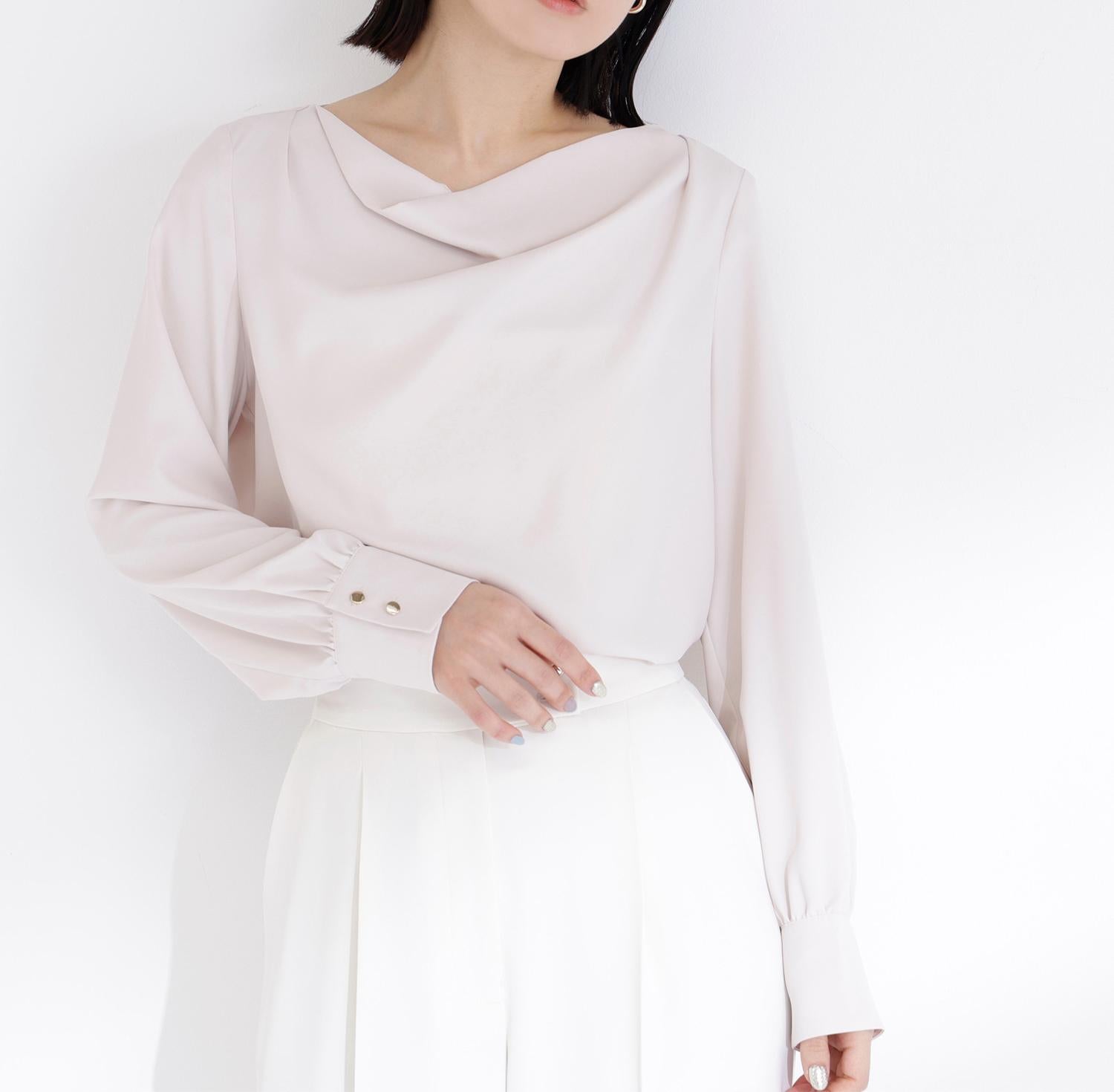 ドレープネックブラウス ペールピンク