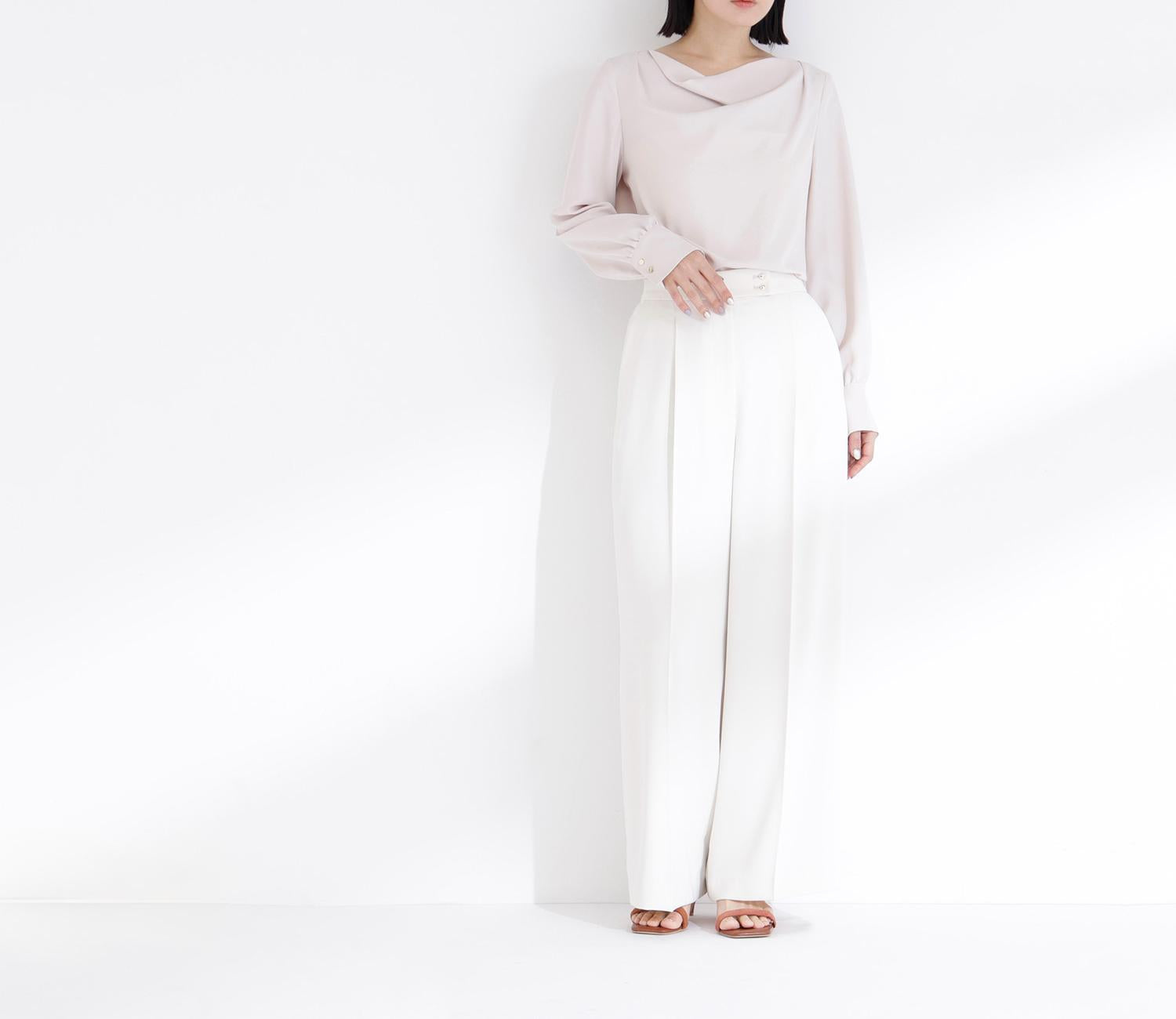 ドレープネックブラウス ペールピンク