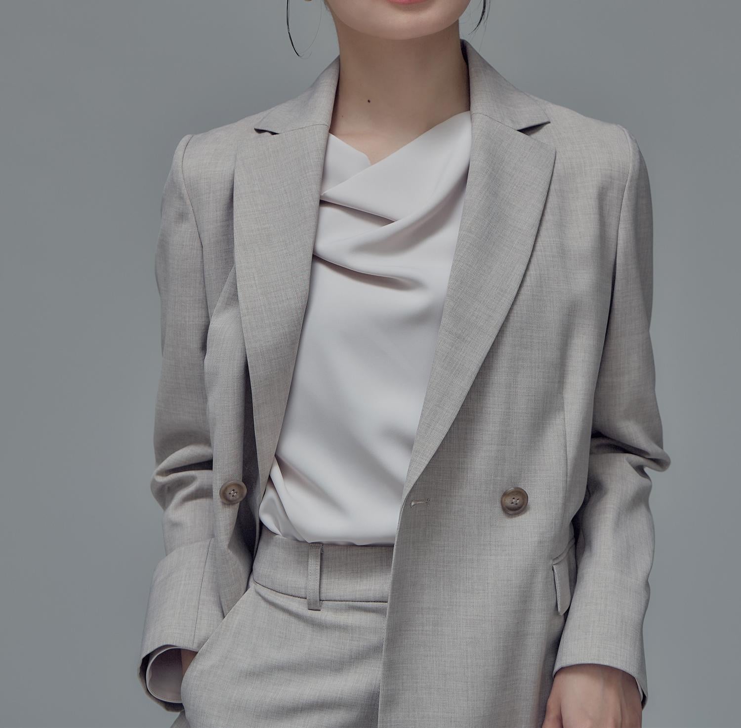 ドレープネックブラウス ペールピンク