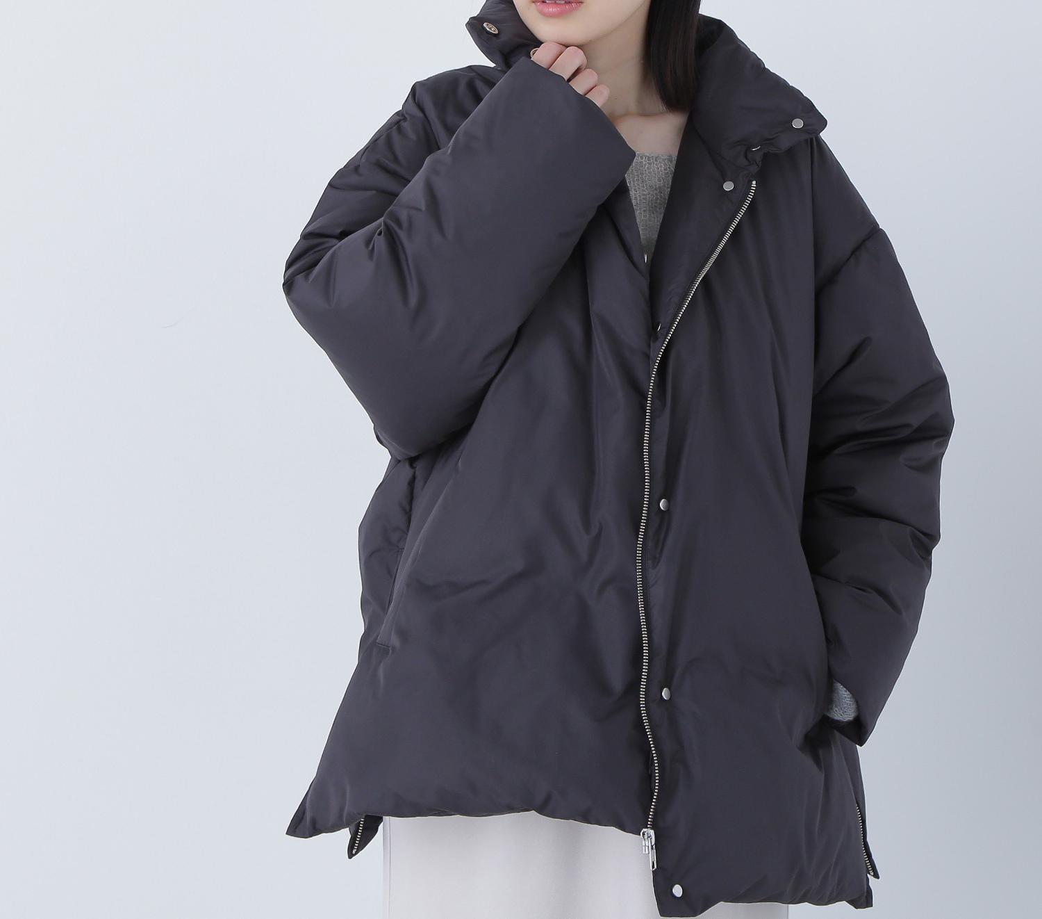 シームレスミドルダウン ブラック