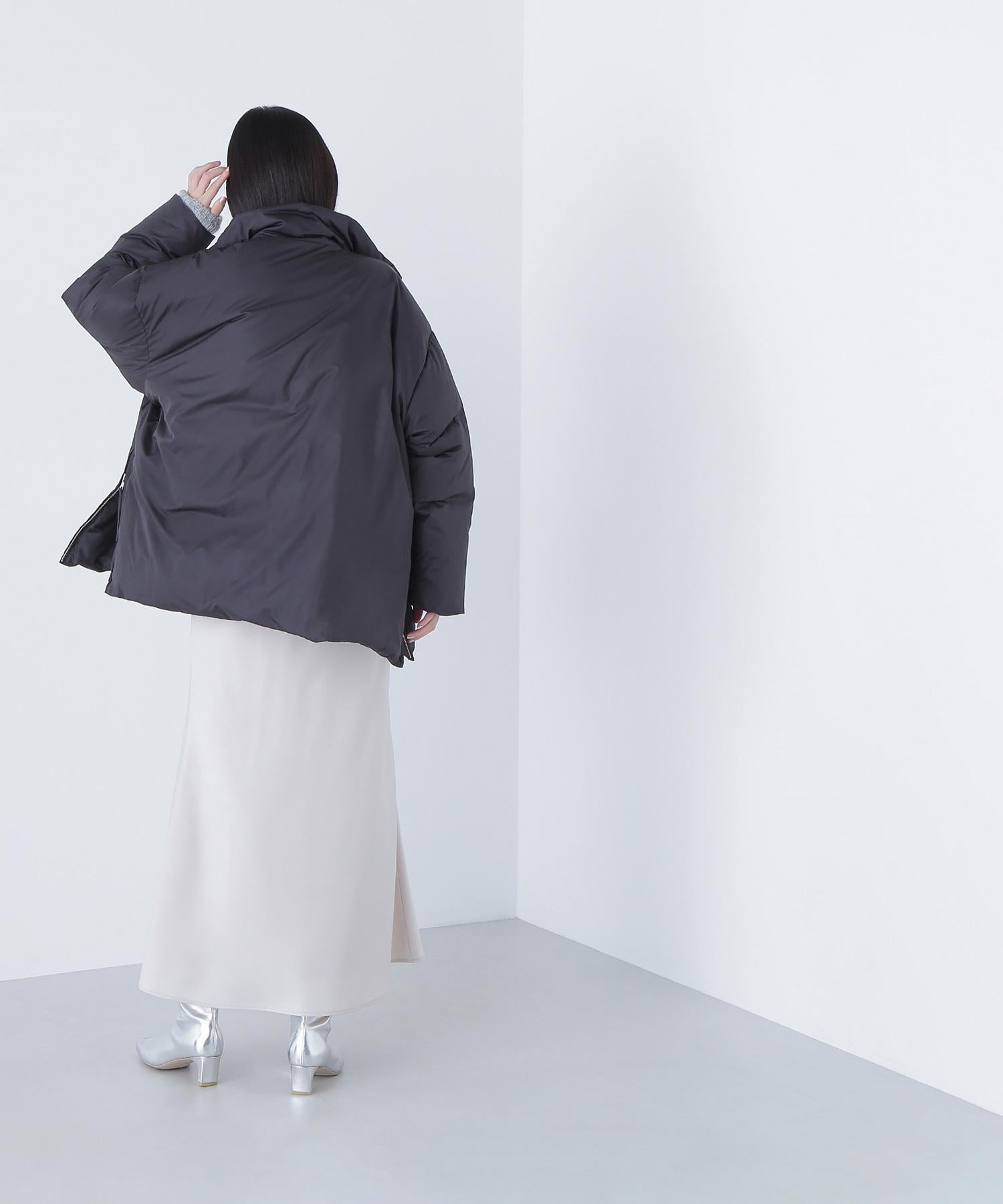 シームレスミドルダウン ブラック