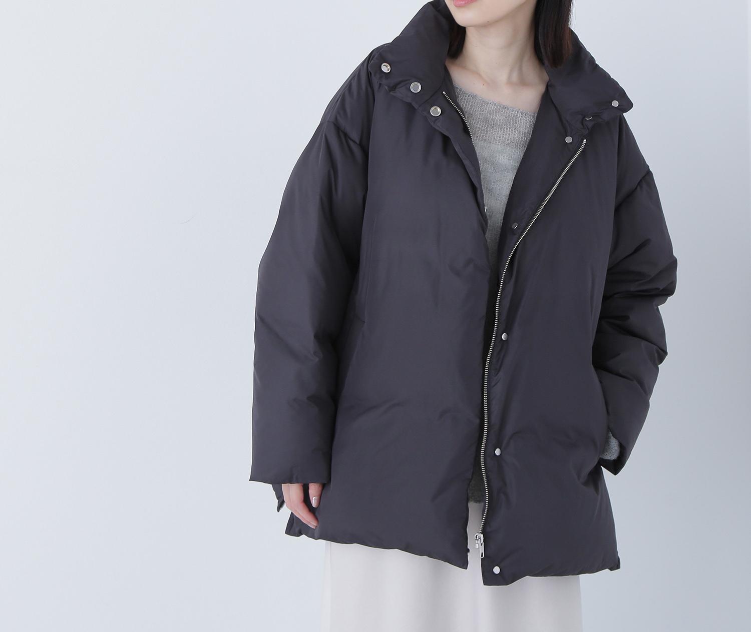 シームレスミドルダウン ブラック