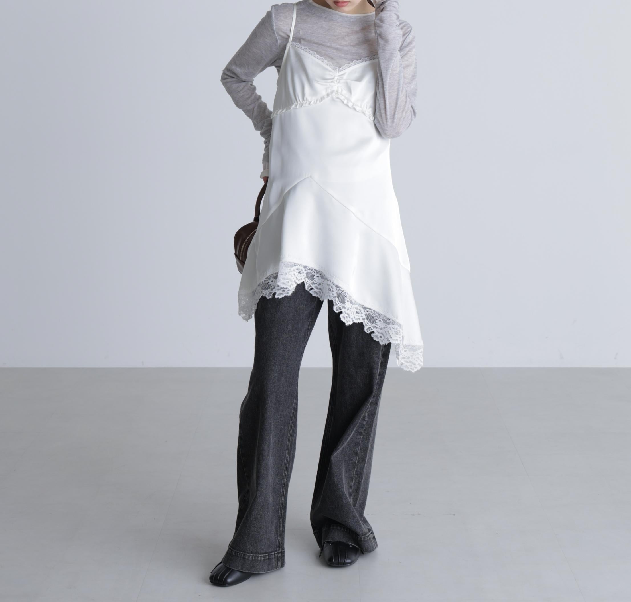 イレヘムキャミワンピース オフ