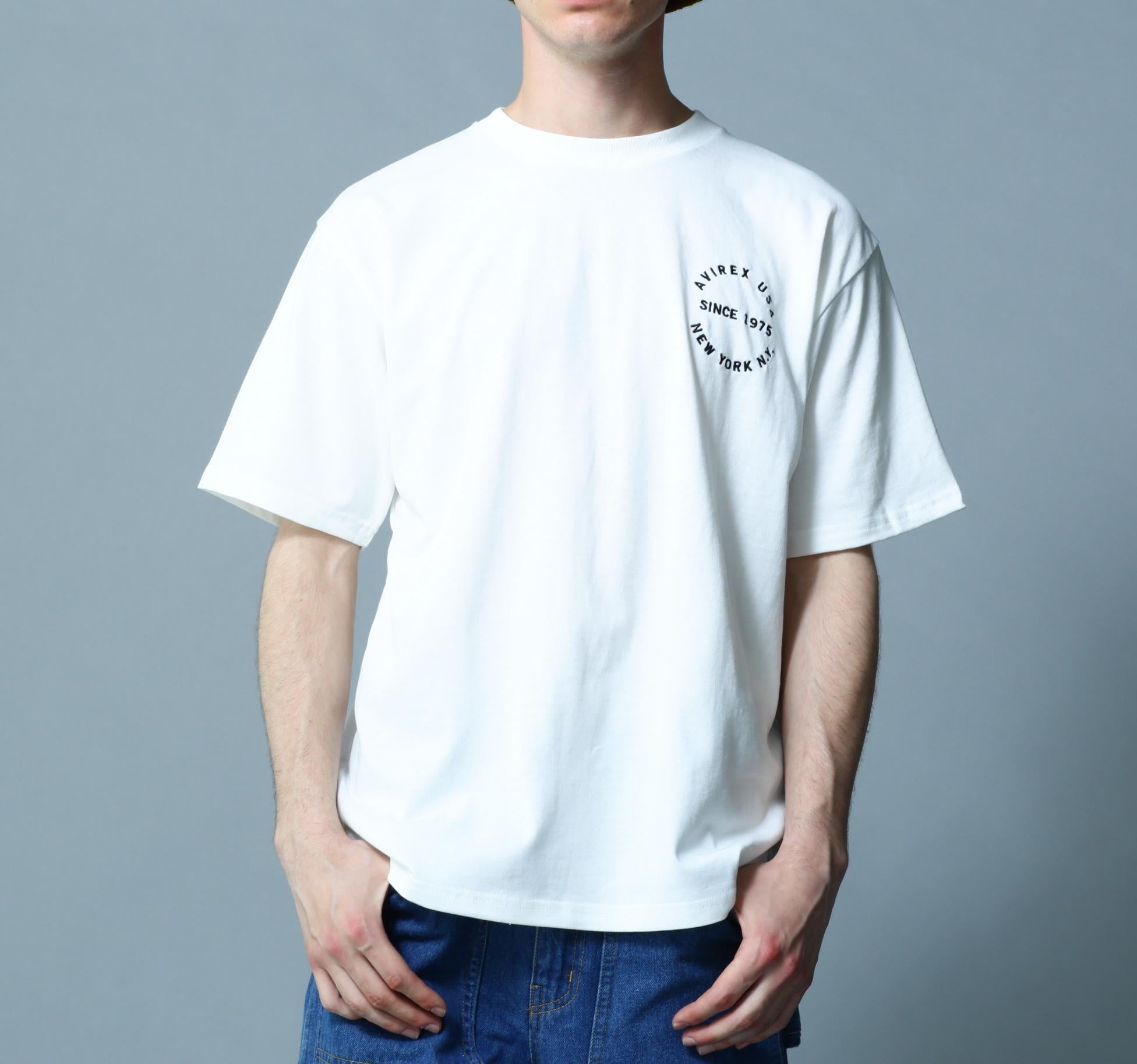 VA>SITY LOGO T-SHI>T 2.0 / バーシティ ロゴ Tシャツ2.0 / AVI>EX / アヴィレックス オフホワイト3