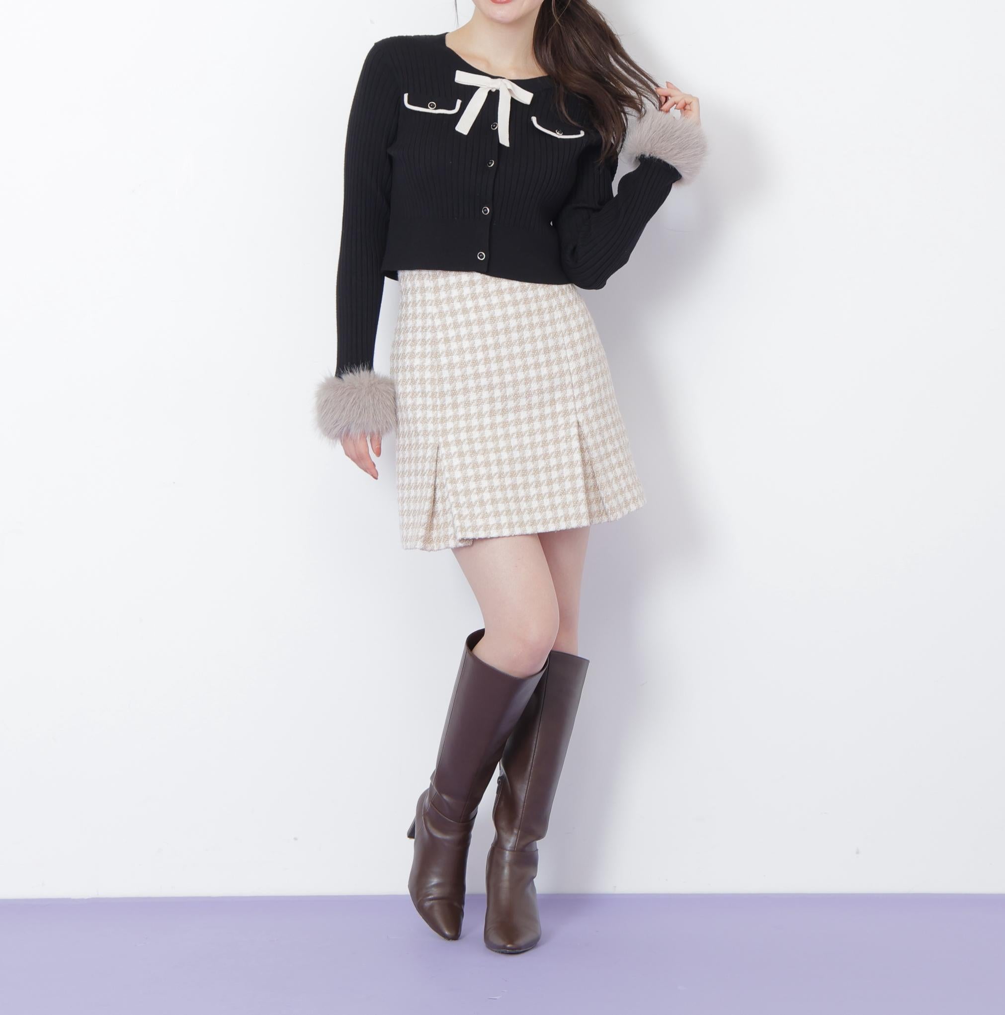 袖フェイクファーカーデトップス ブラック