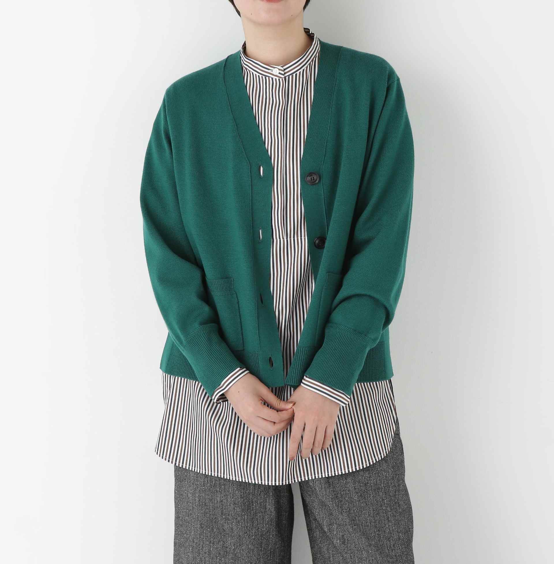 ハイゲージプレーティングVネックカーディガン グリーン