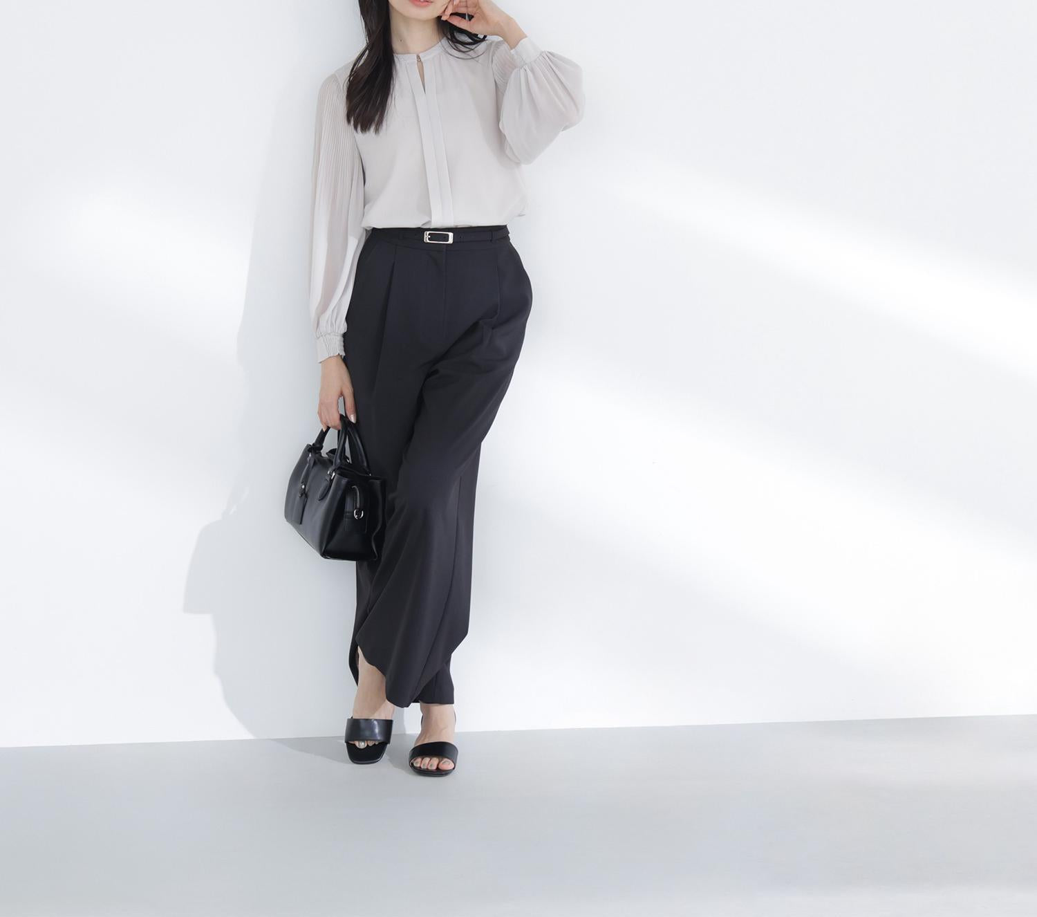 メタルポイント楊柳ブラウス グレージュ3