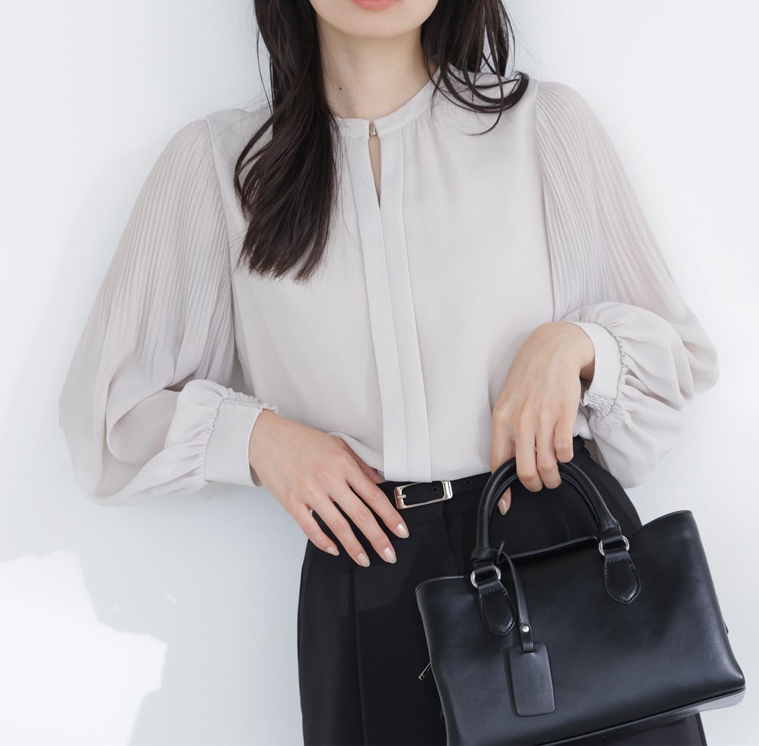 メタルポイント楊柳ブラウス グレージュ3