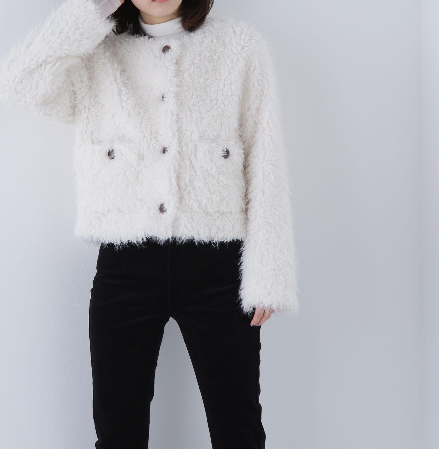 カーリーフェイクファージャケット オフホワイト1