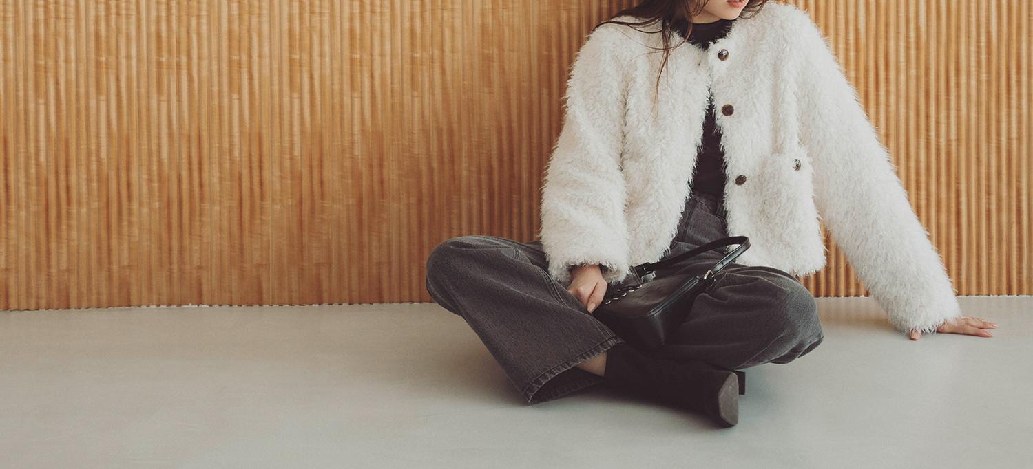 カーリーフェイクファージャケット オフホワイト1