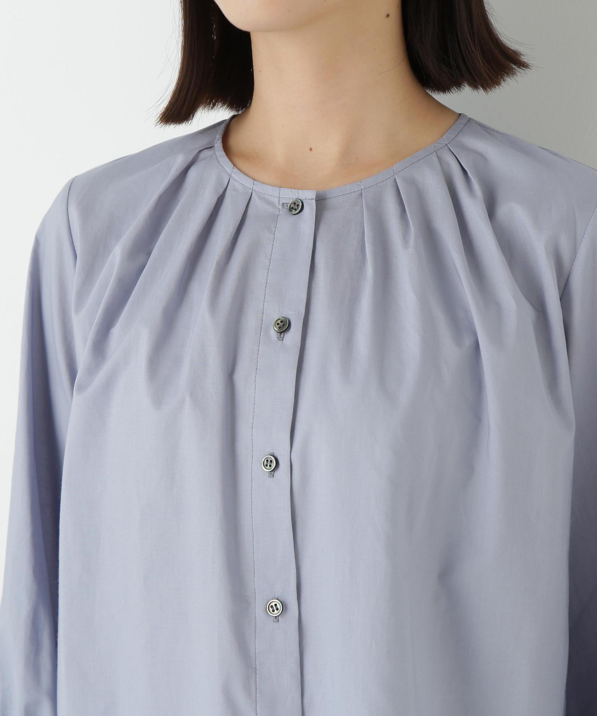 ノーカラータックブラウス ブルー