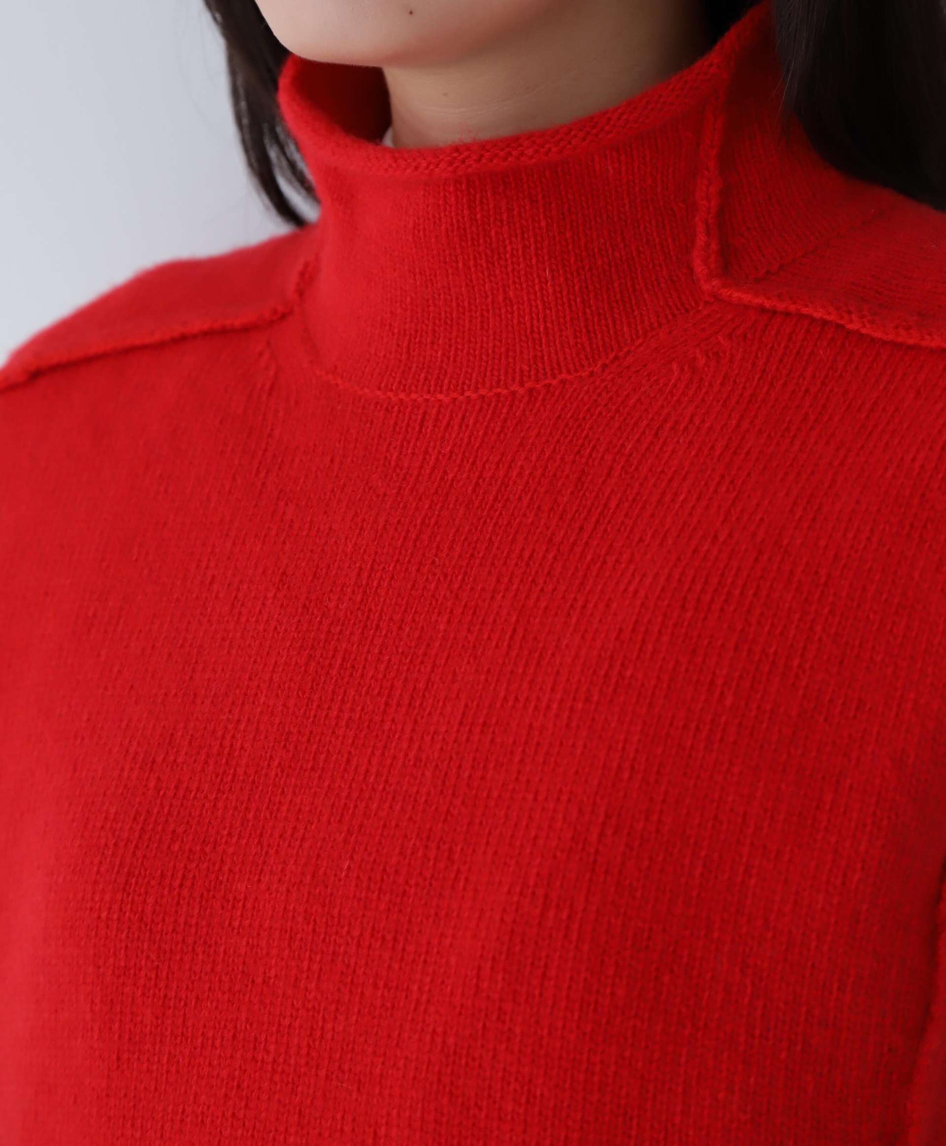 ◆アウトリンキングハイネックベスト レッド