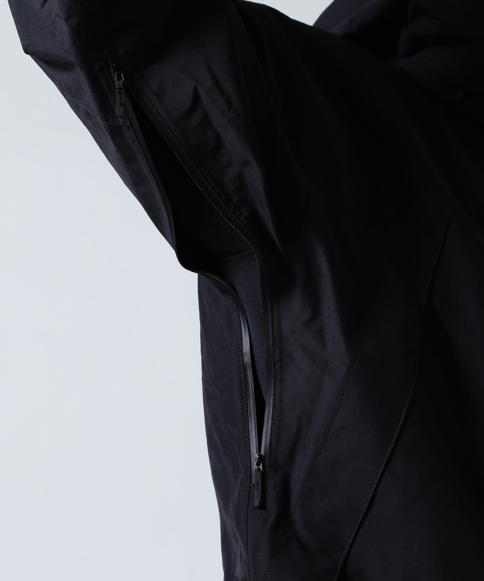 THE NORTH FACE (ザ・ノース・フェイス)Mountain Jacket ブラック