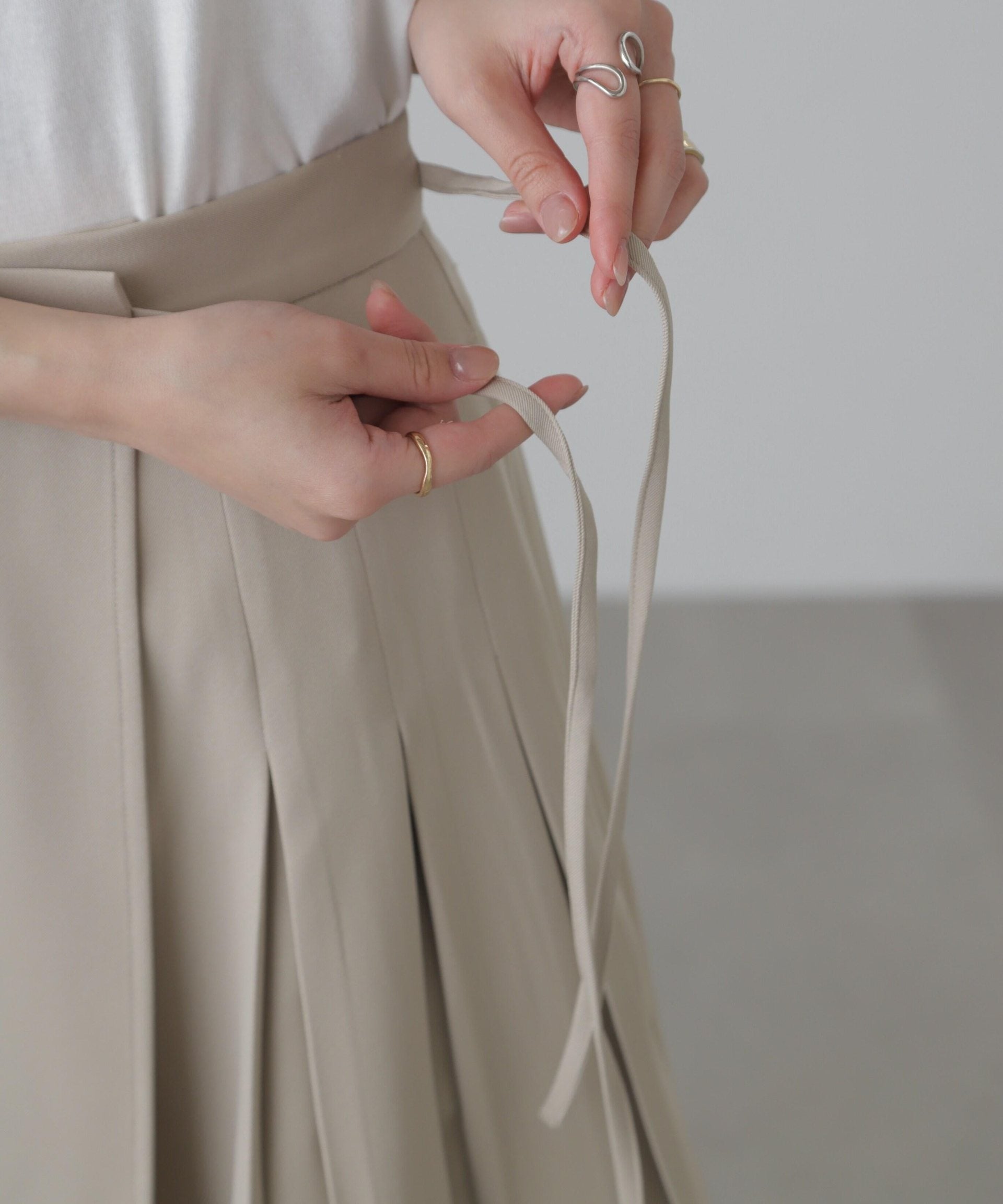 サイドリボンラップスカートパンツ ベージュ