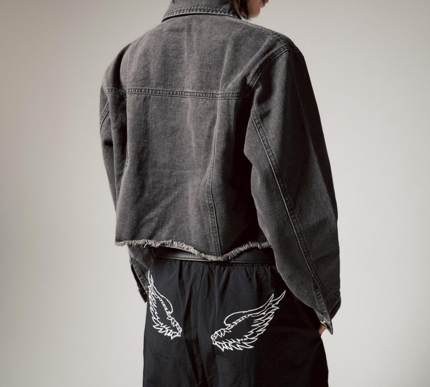 MITSUKI/ミツキ/切りっぱなしクロップドデニムジャケット ブラック