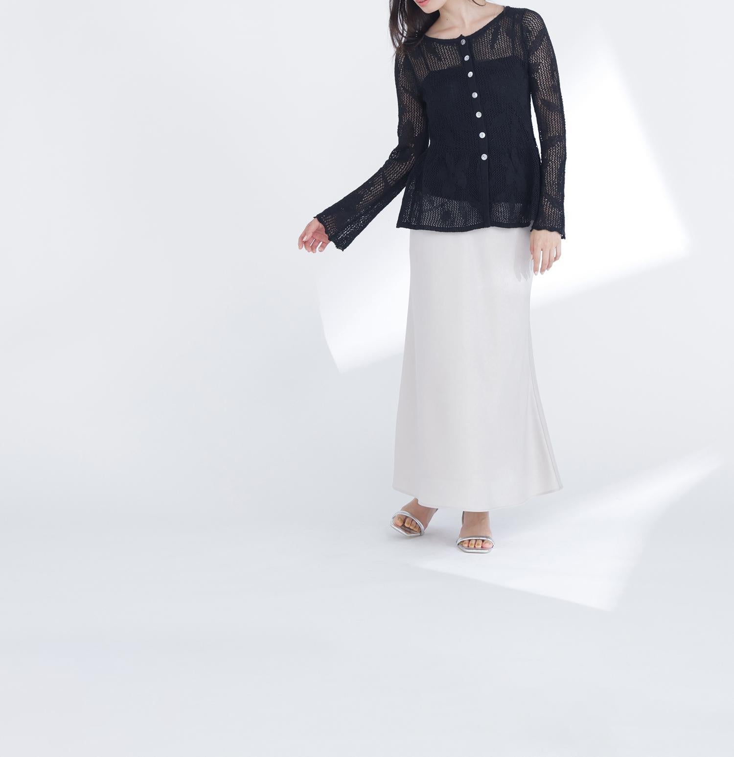 バイアスサテンナロースカート アイボリー1