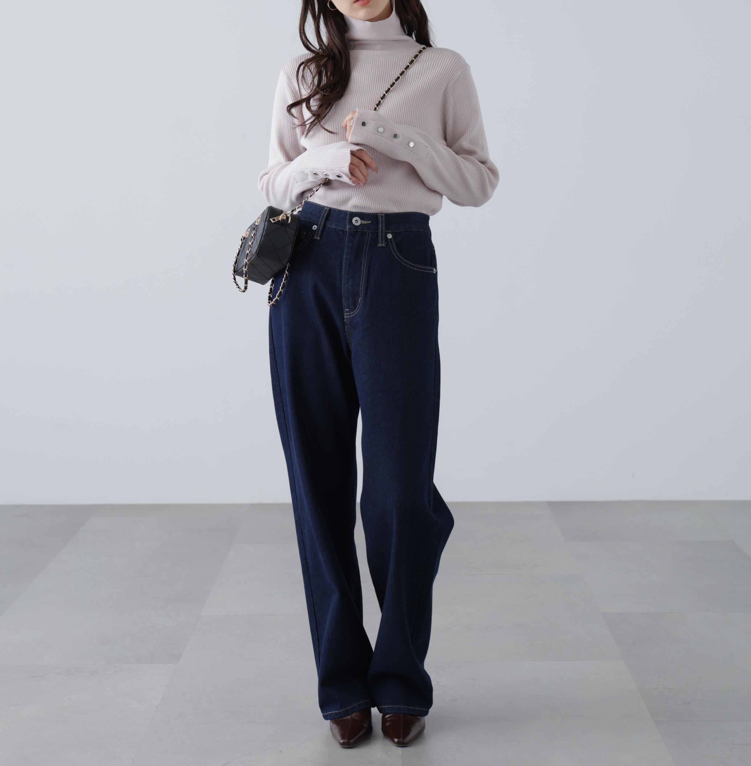 袖金ボタンリブタートルニット ピンク