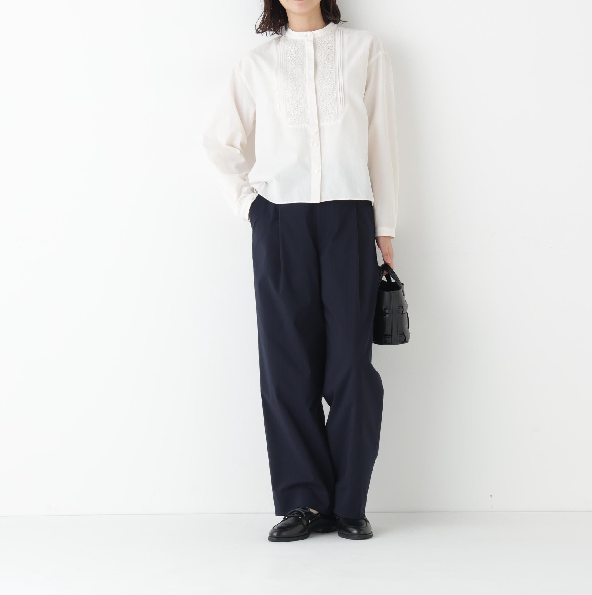 ◆レースドッキングハンドカラーブラウス エクリュ1