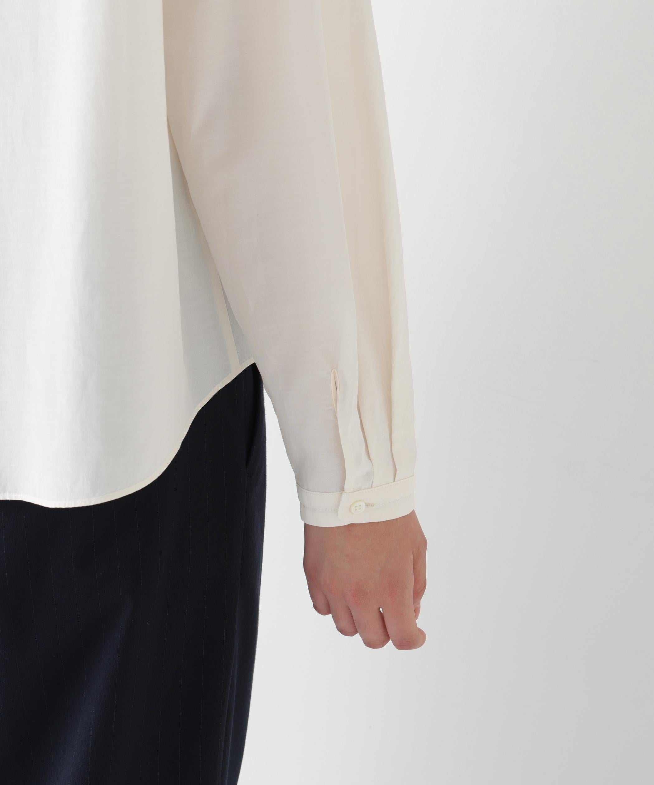 ◆レースドッキングハンドカラーブラウス エクリュ1