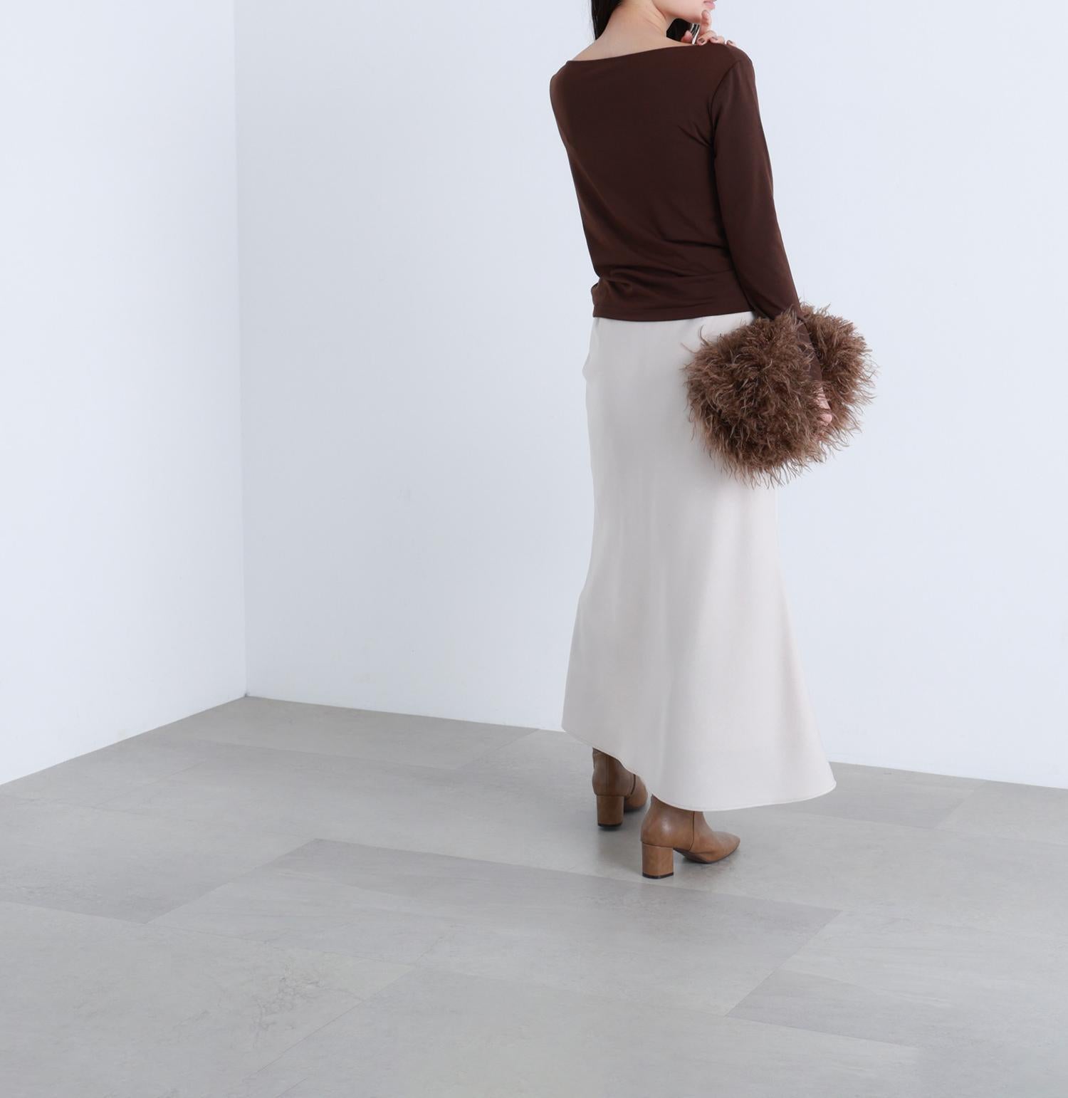 ドレープネックカットソー ダークブラウン1