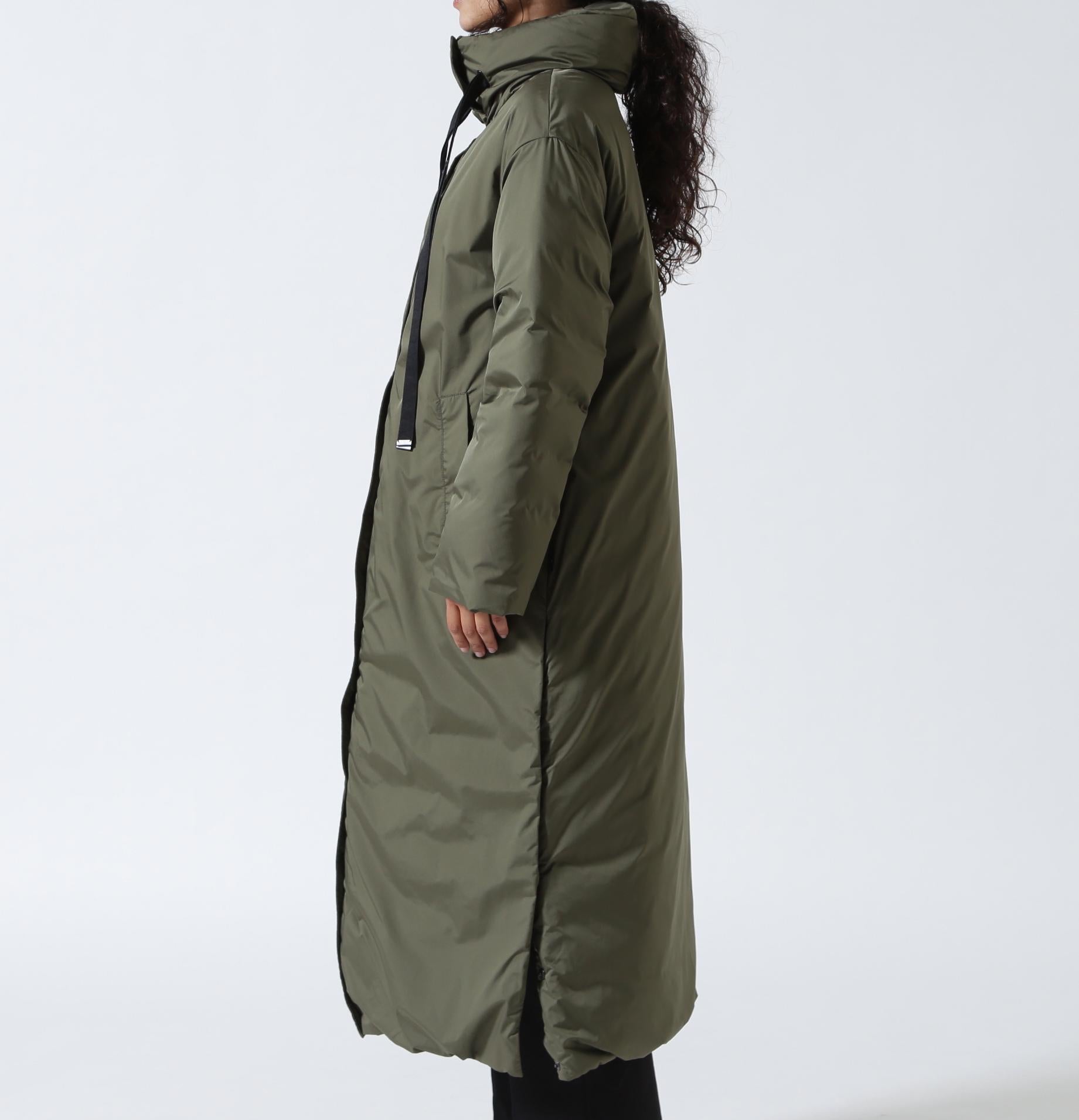 DUVETICA/デュベティカ/ALAQUA/アラクア (2025年FWモデル) オリーブ