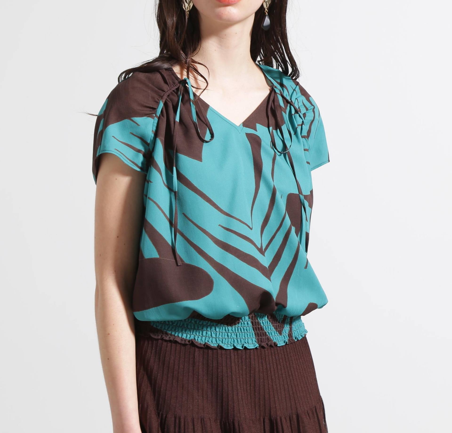 ◆リーフィーゼブラプリントブラウス グリーン系1