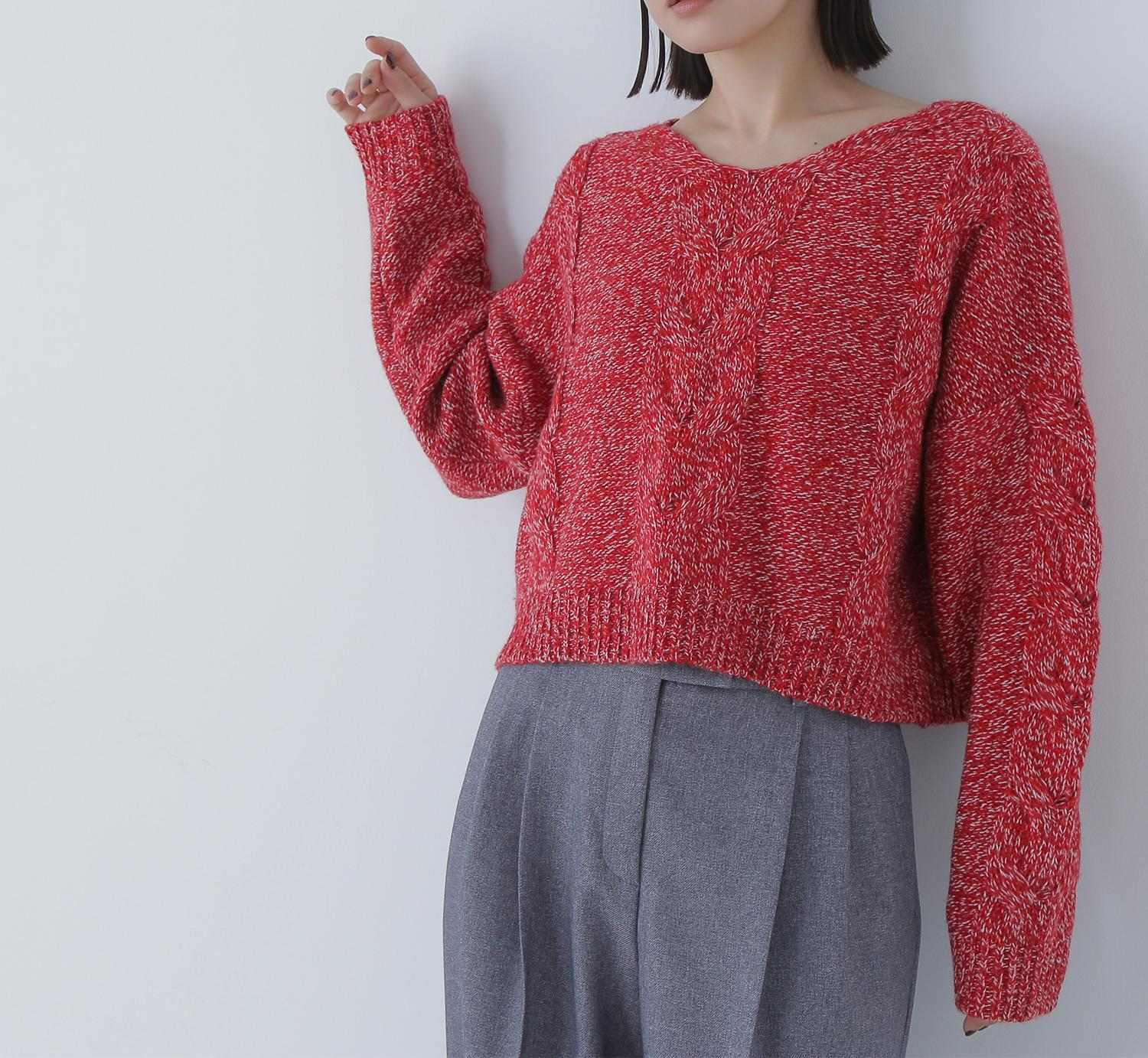 Vネックケーブルニット レッドベース2