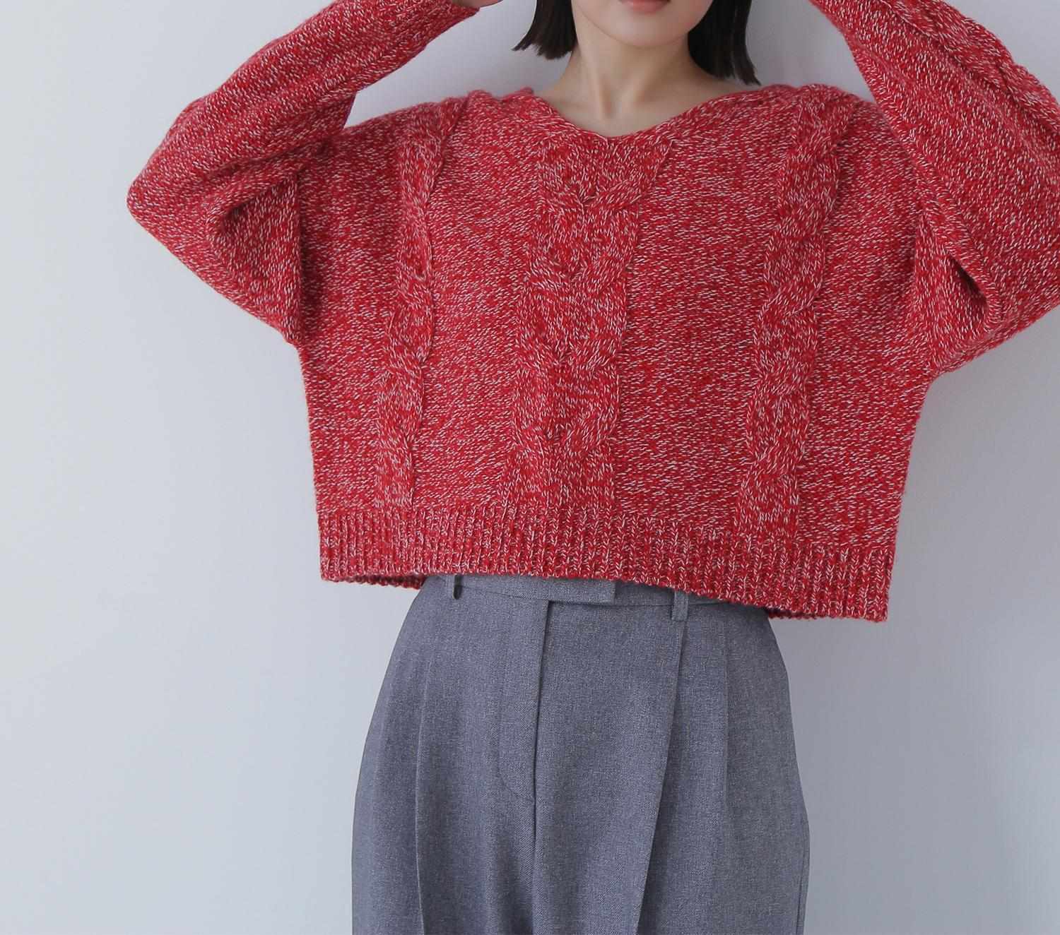 Vネックケーブルニット レッドベース2