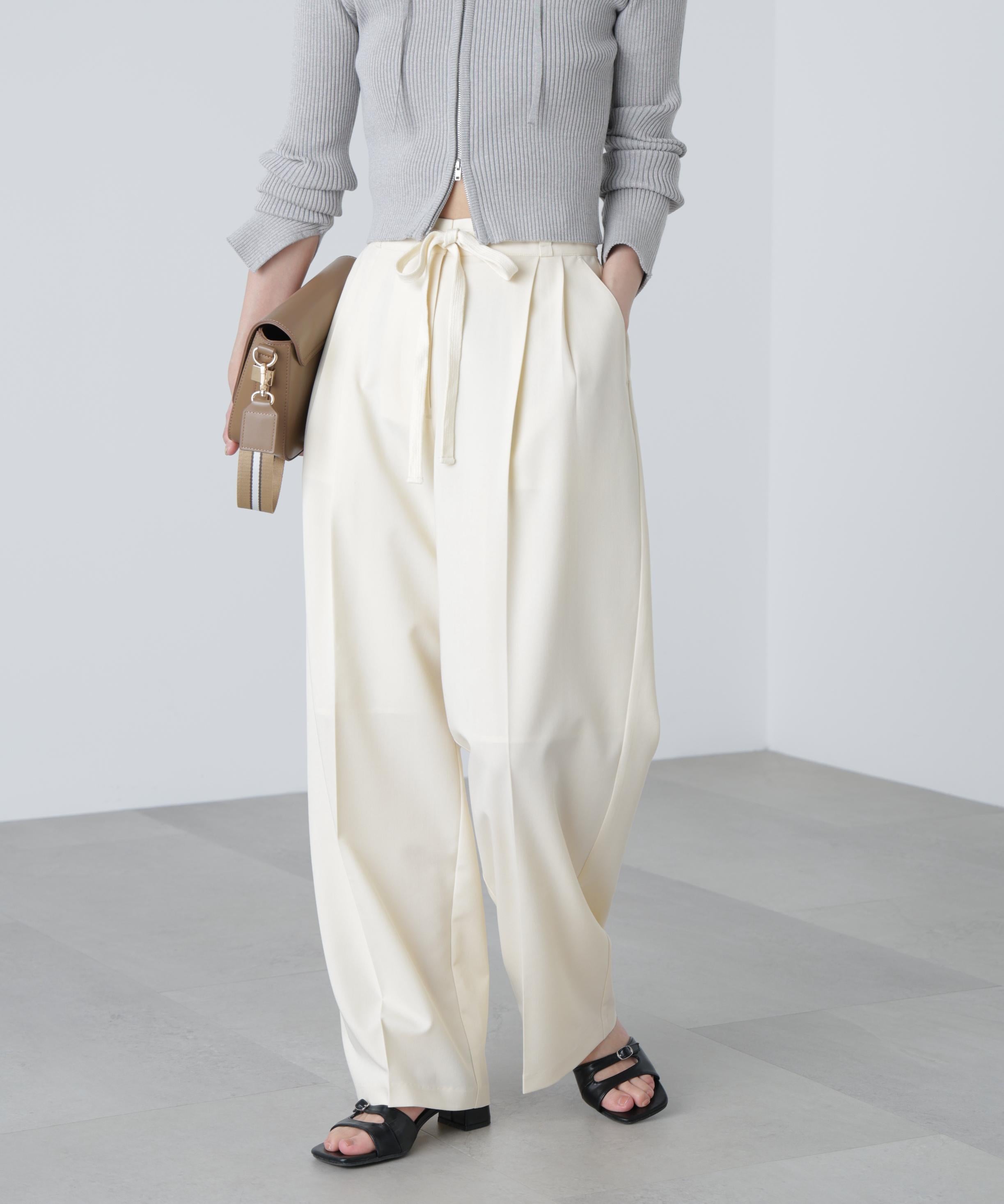 杉綾リボンベルトワイドパンツ オフホワイト