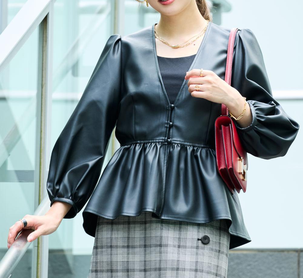 ◆フォーレザーペプラムブラウス ブラック