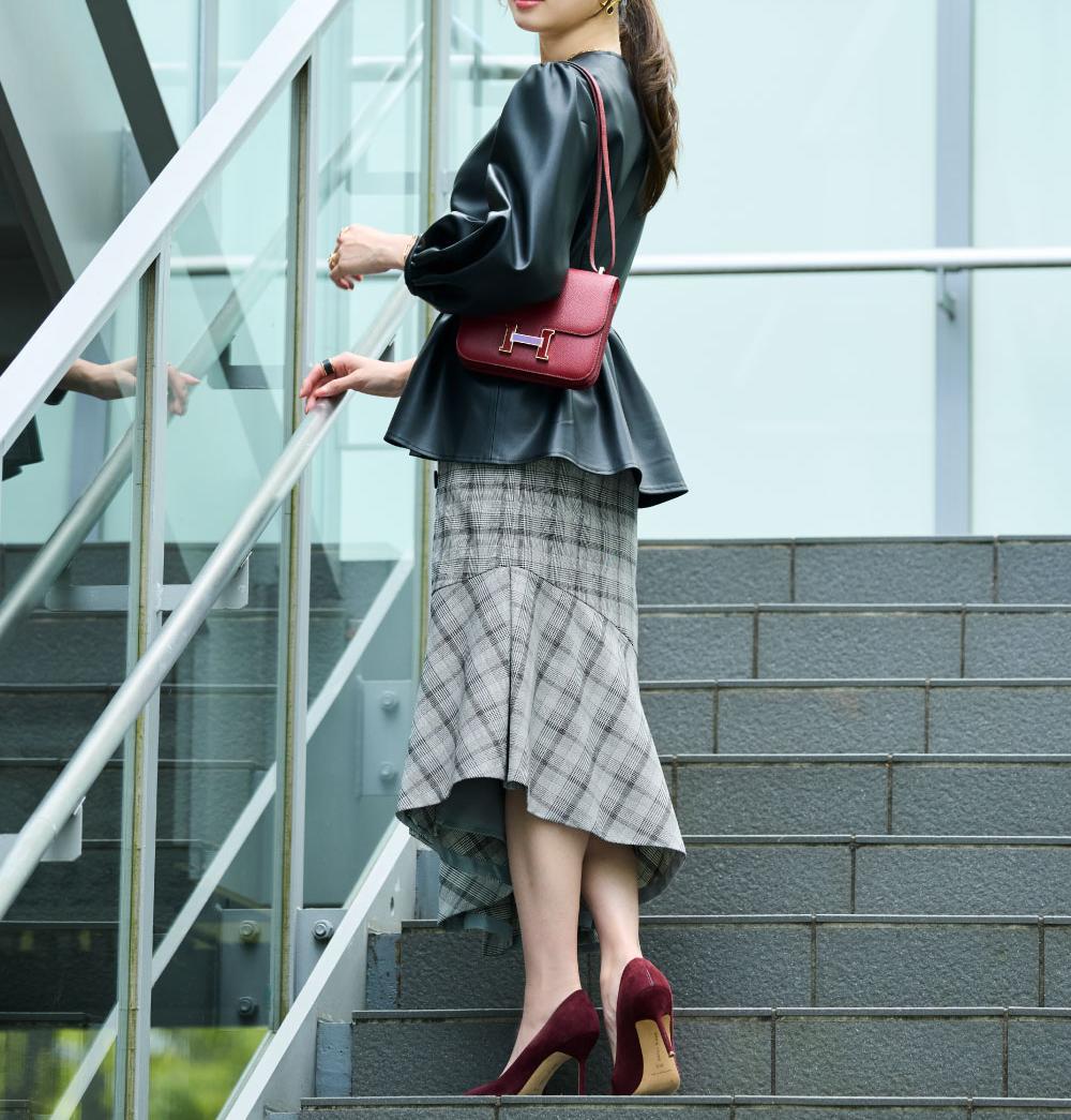 ◆フォーレザーペプラムブラウス ブラック