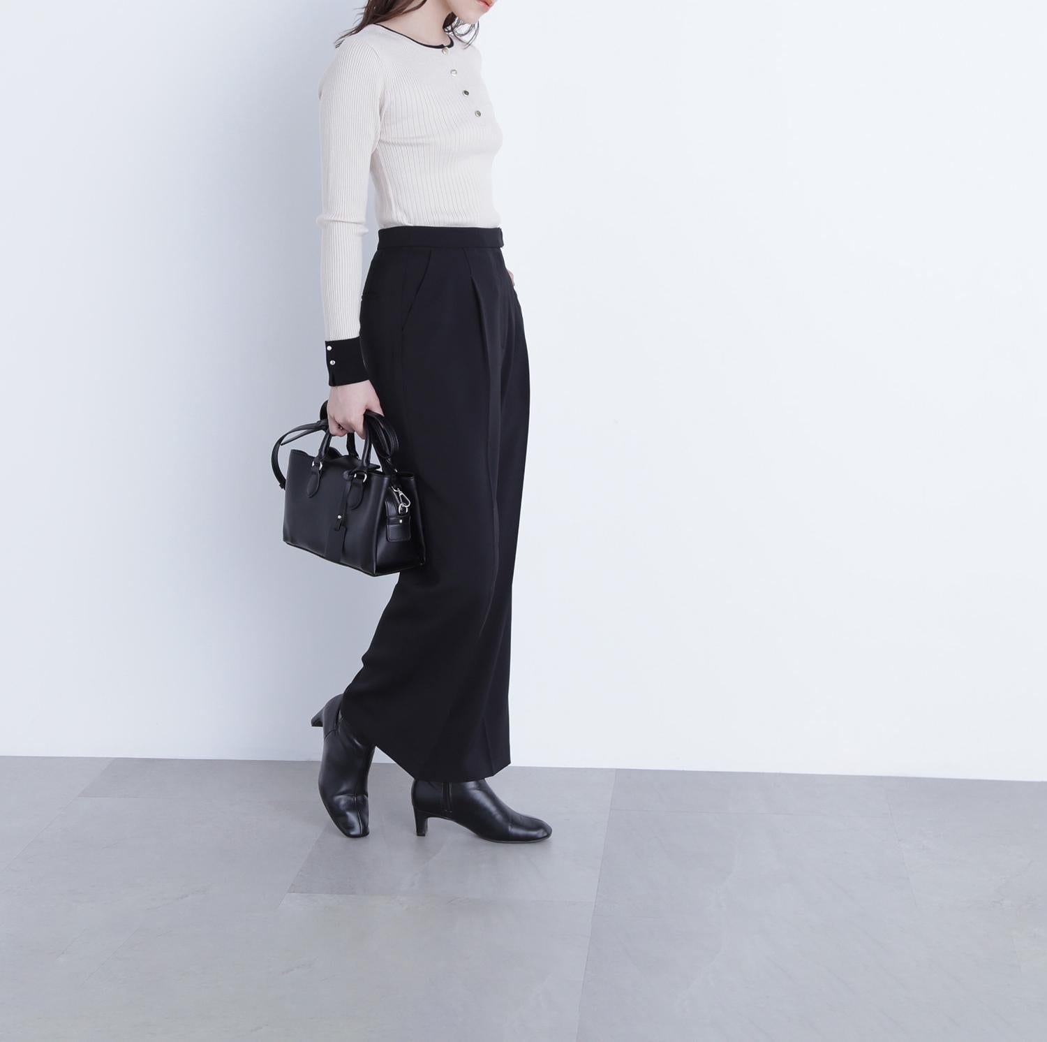 メタルディティールタックワイドパンツ ブラック