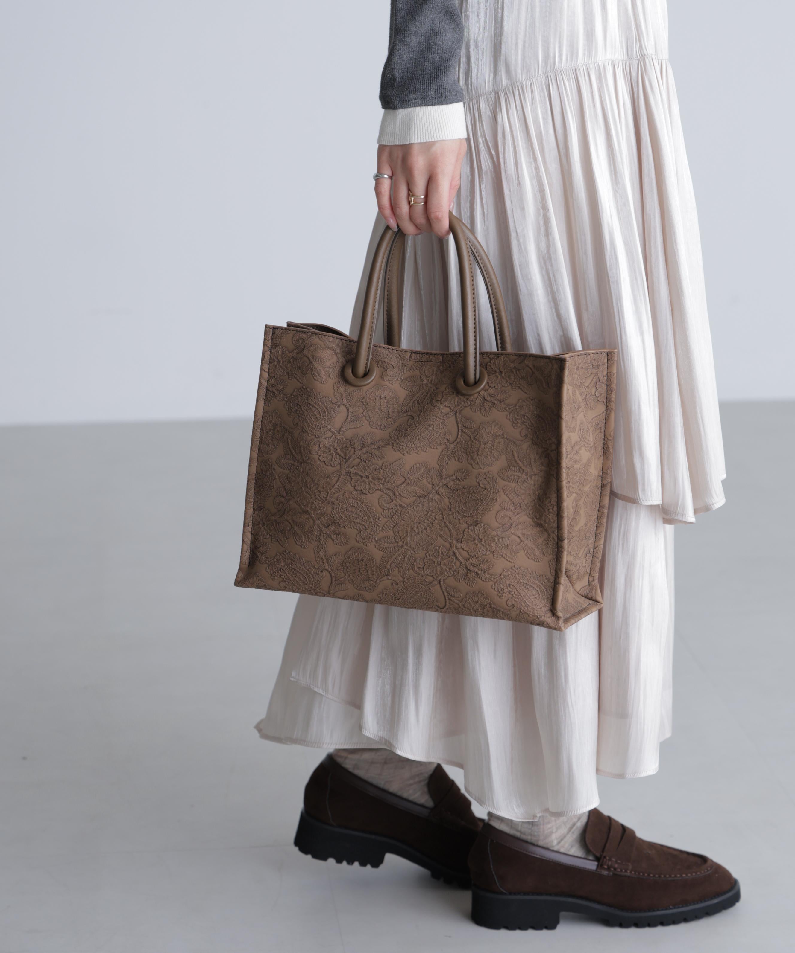 エンボスペイズリーバッグ ブラウン