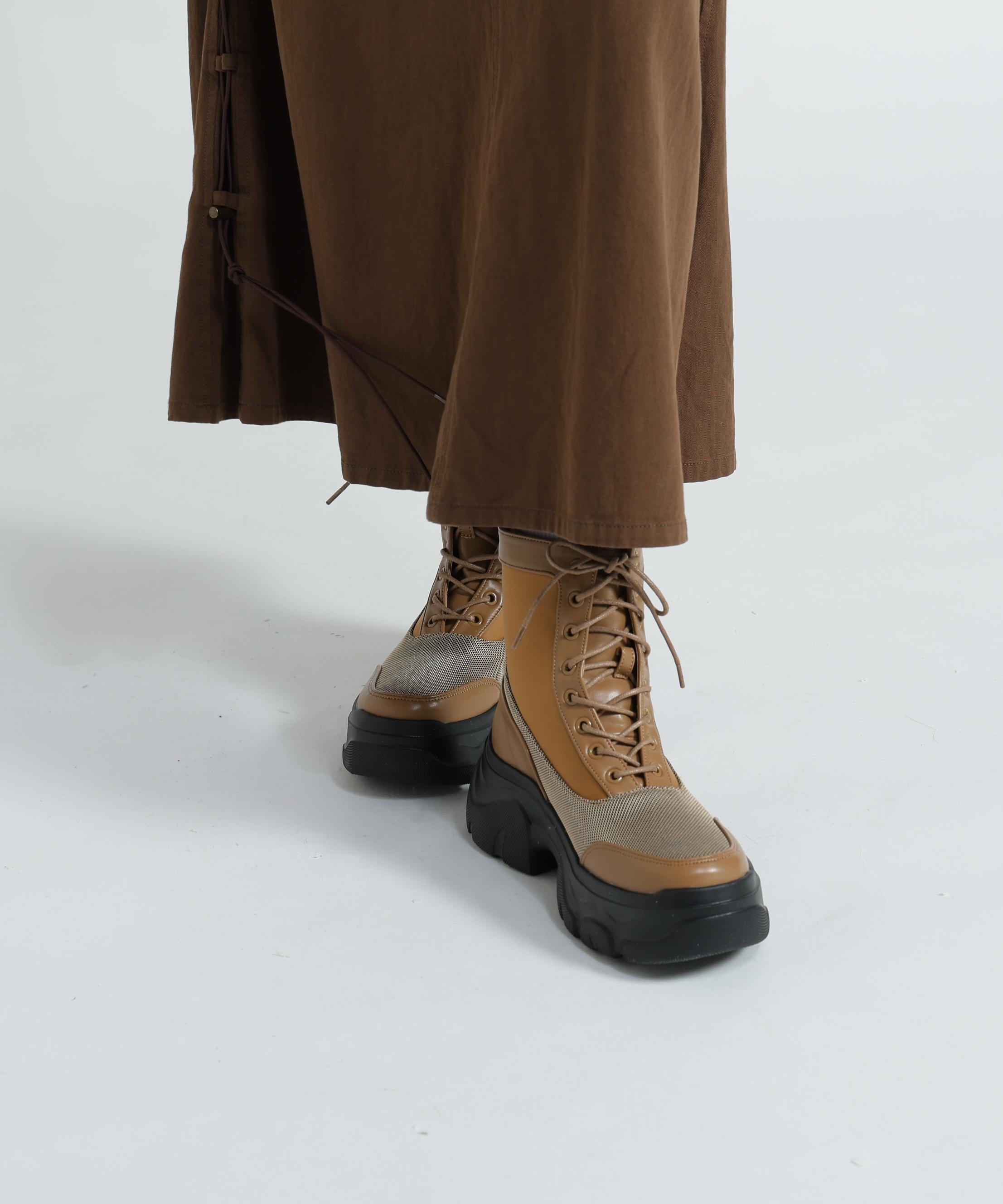 《直営店限定》LACE UP PLATFORM BOOTS/レースアッププラットフォームブーツ ベージュ