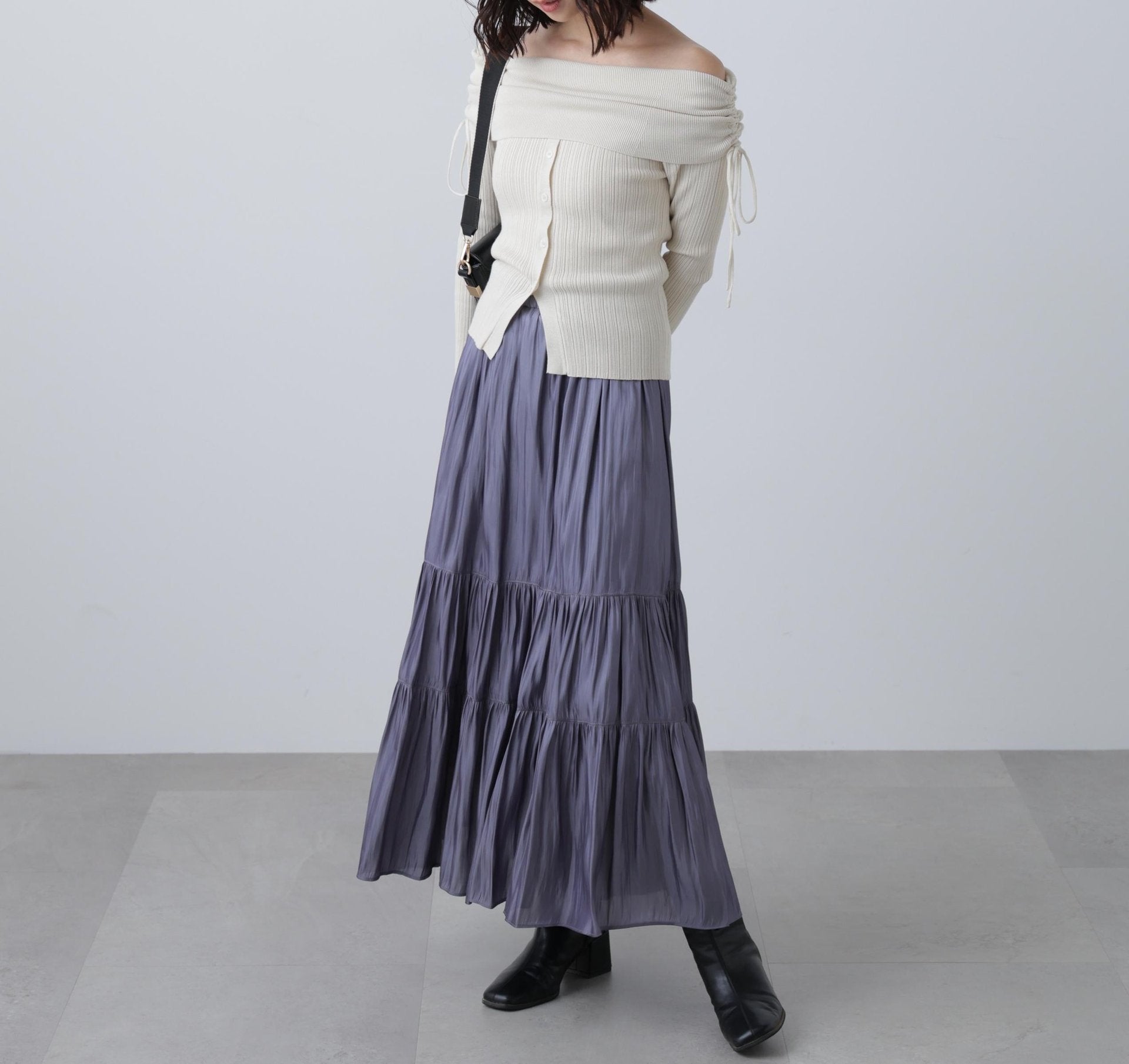 シャイニーティアードスカート ブルー