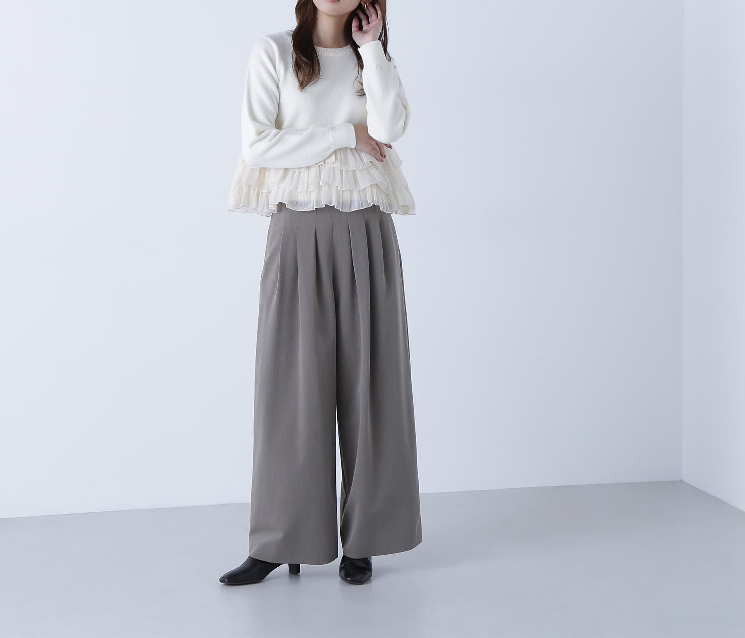 ウエストラインタックワイドパンツ ブラウン