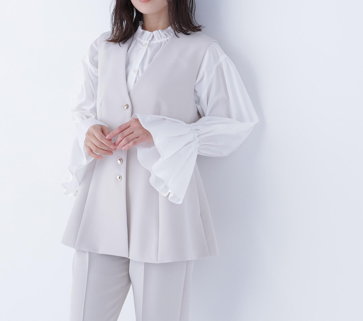 フロントボタンペプラムジレ SETUP オフベージュ