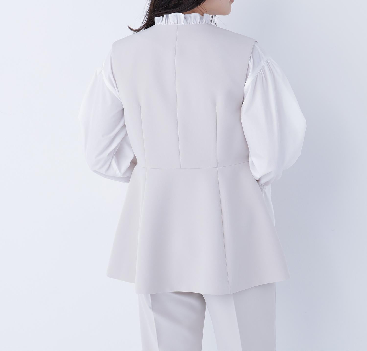 フロントボタンペプラムジレ SETUP オフベージュ