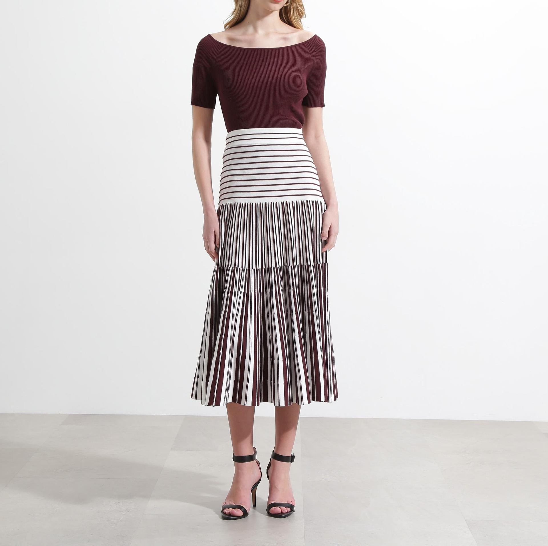 ◆オフショルダーリブニット ブラウン