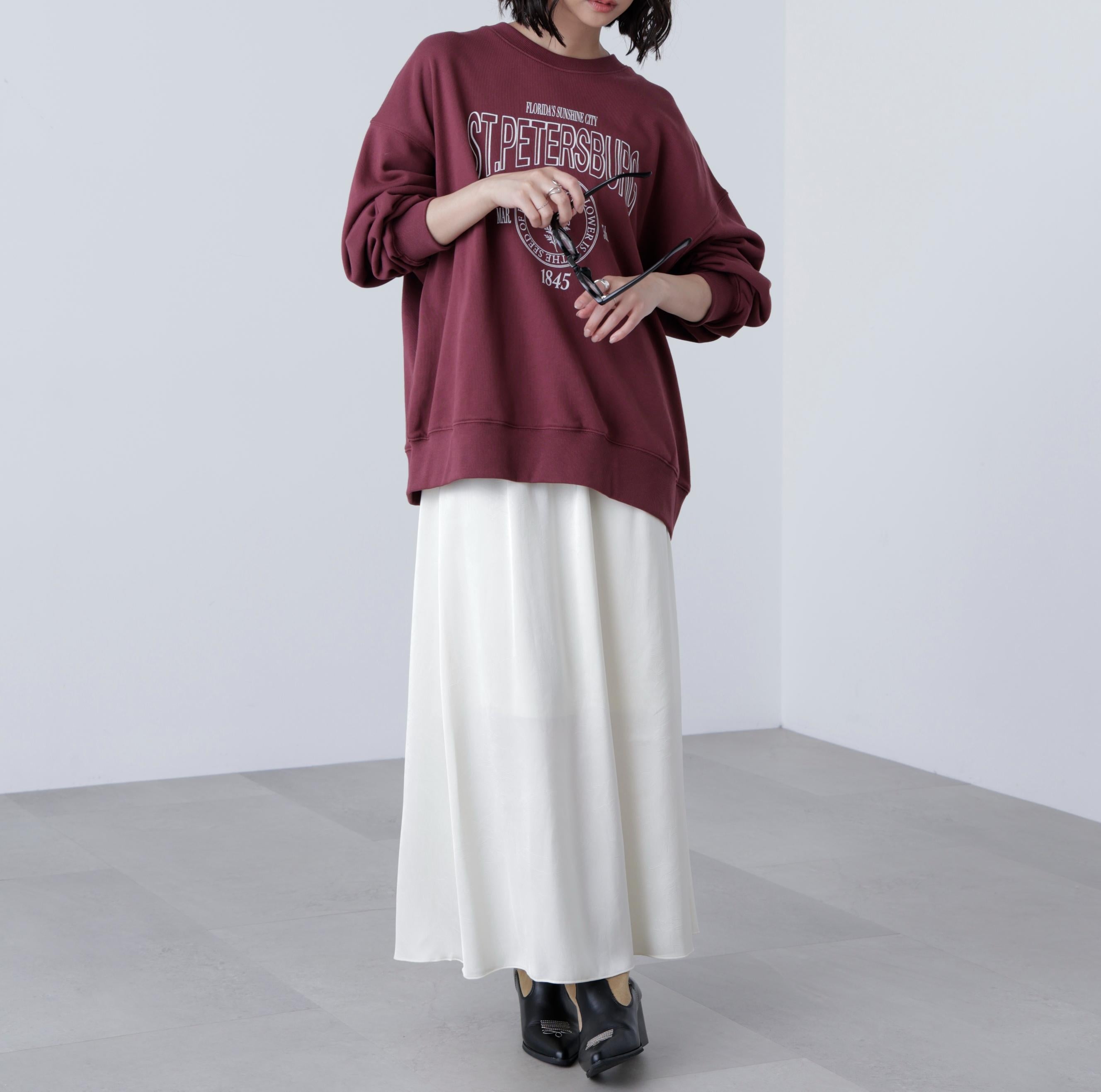 サテンナローロングスカート アイボリー