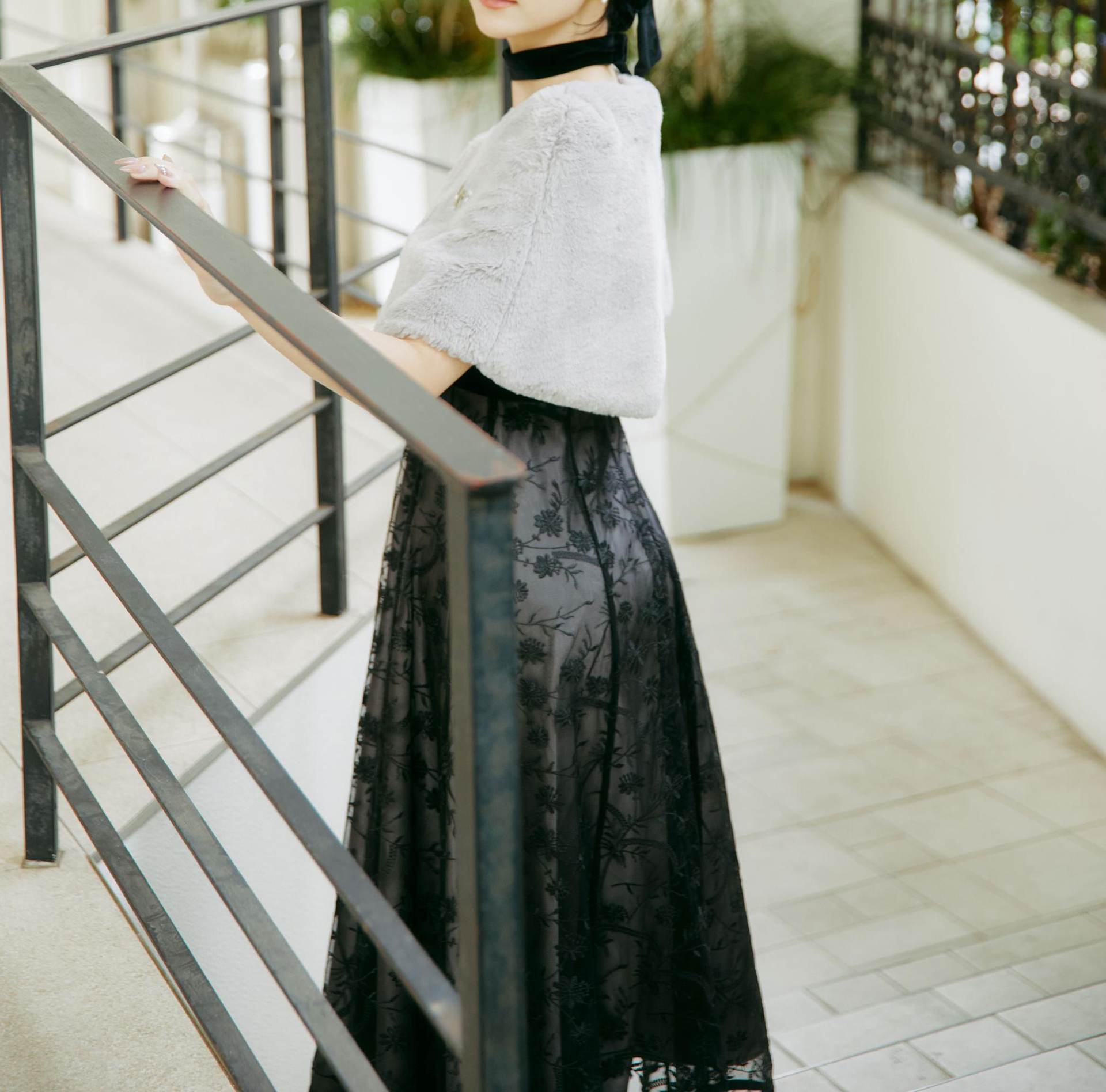 <mikuさんコラボ>エンブロイダリーレースドレス ブラック